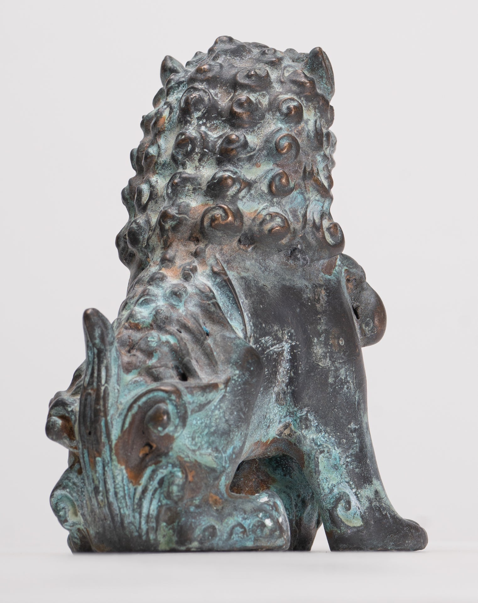 Leoni guardiani del tempio in stile cinese antico Leoni Shishi Foo Dogs Leoni imperiali (coppia) - 10,5 cm/4"