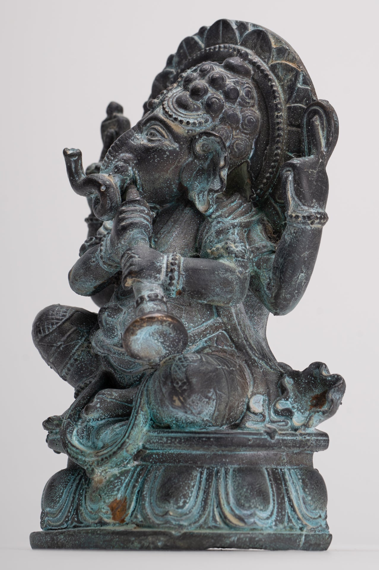 Ganesh - Antique Thai Style Bronze Seated Ganesh Statue - 15.5cm/6"