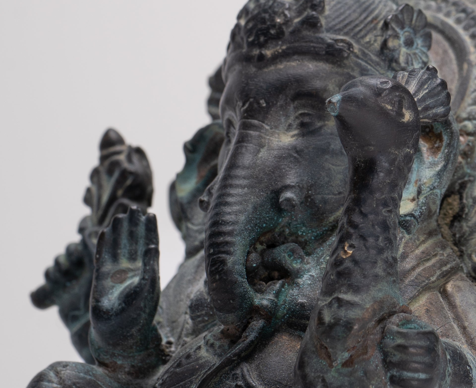 Ganesh - Antique Thai Style Bronze Seated Mayuresha Ganapathy Statue - 13cm/5"