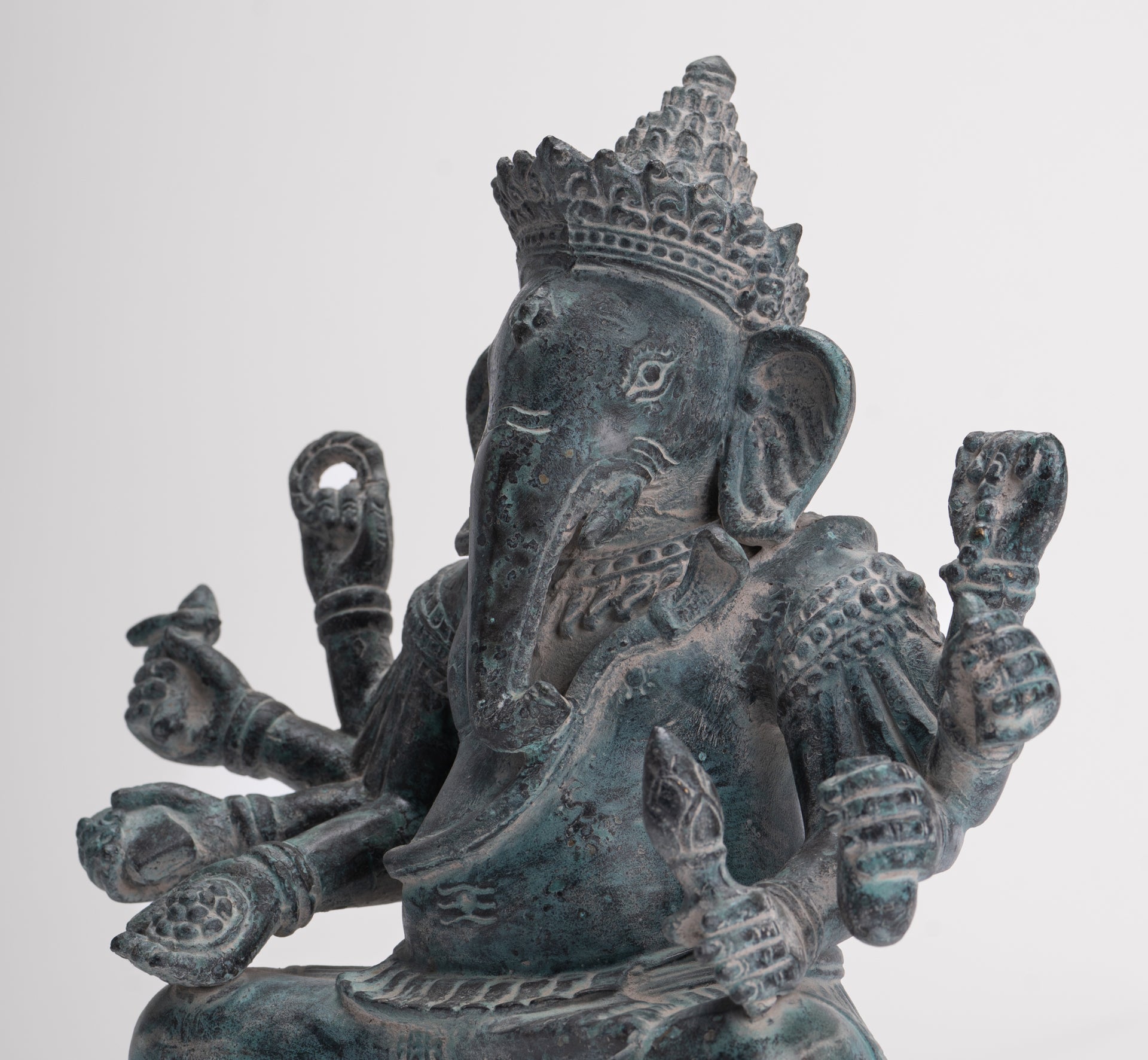 Ganesha Statue - Antique Khmer Style Enthroned Angkor Wat 8 Arm Ganesh Statue - 22cm/9"