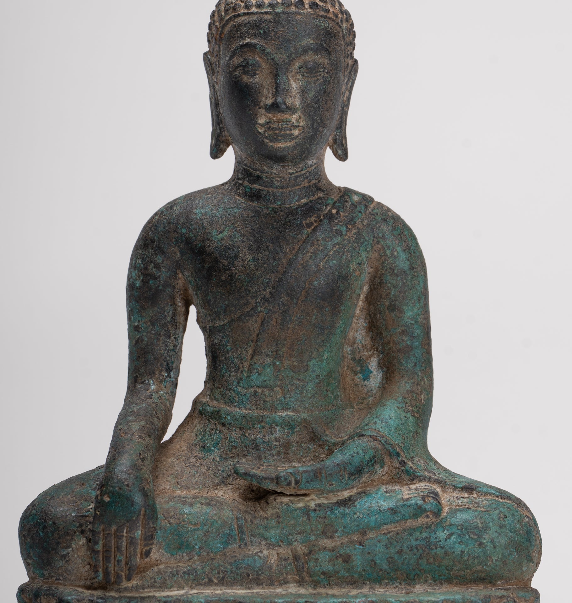 Buddha Statue - Antique Khmer Style Bronze Enlightenment Phnom Da Buddha Statue - 20cm/8"