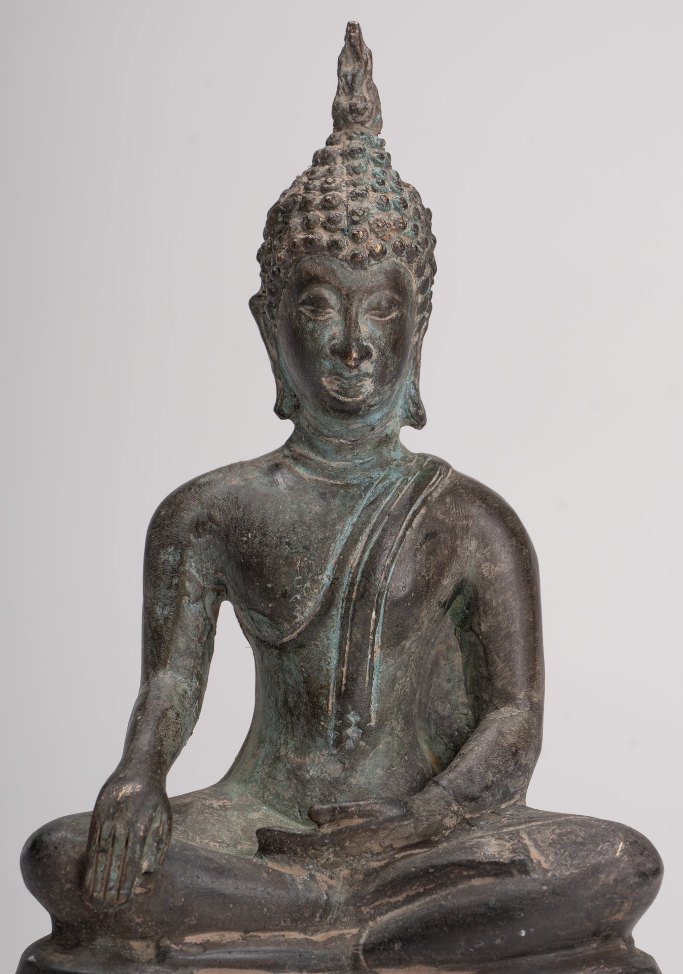 Buddha Statue - Antique Sukhothai Style Thai Enlightenment Buddha Statue - 19.5cm/8"