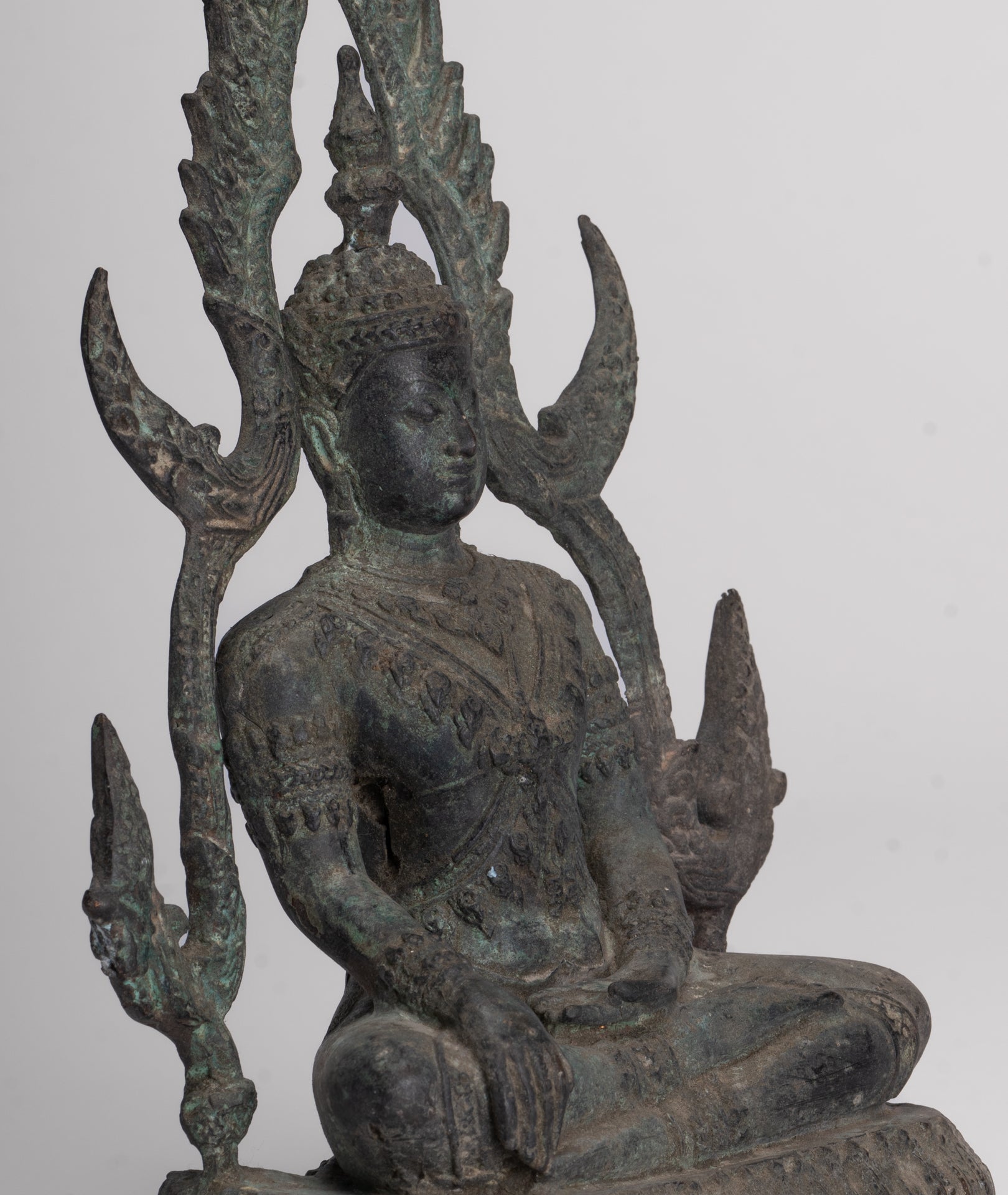 Antique Thai Style Bronze Phitsanulok Chinnarat Buddha Statue - 27cm/11"