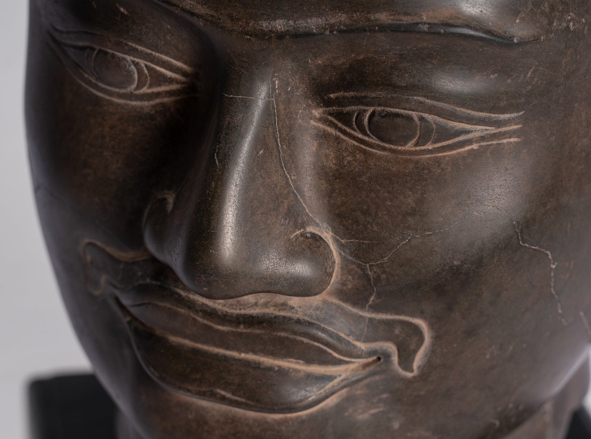 Vishnu Statue - Antique Banteay Srei Style Stone Mounted Khmer Vishnu Head - 44cm / 18"