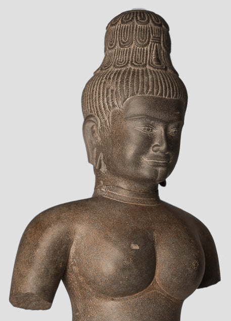 Statua della divinità - Antique Khmer Style Bantey Srei Stone Prajnaparamita Statua / Dea - 107cm / 43 "