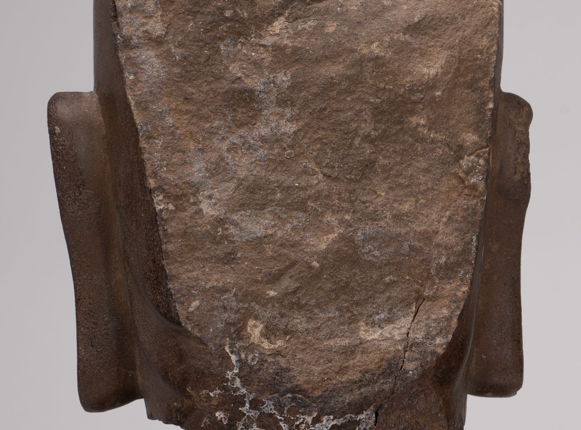 Vishnu Statue - Antique Phnom Da Style Stone Mounted Vishnu Head - 33cm/13"