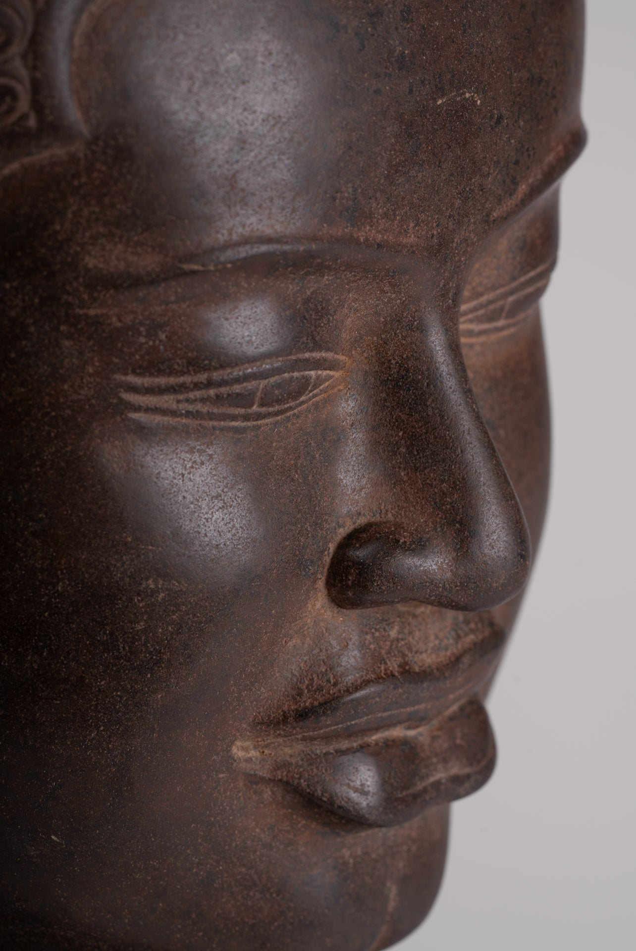 Buddha Statue - Antique Pre-Angkor Style Mounted Stone Khmer Buddha Head - 55cm/22" Tall