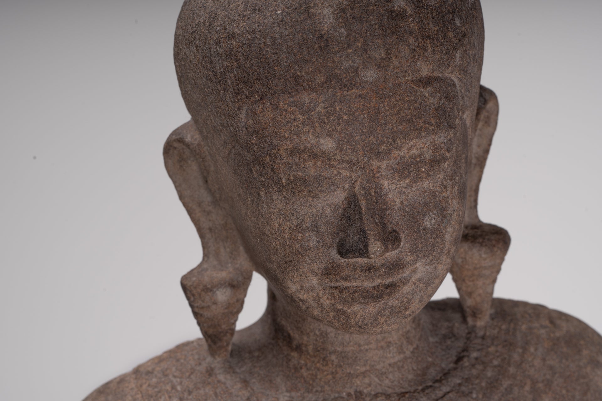 Apsara-Statue – Antiker Stein im Khmer-Stil, Angkor Wat Apsara oder Engelsstatue – 64 cm/26 Zoll