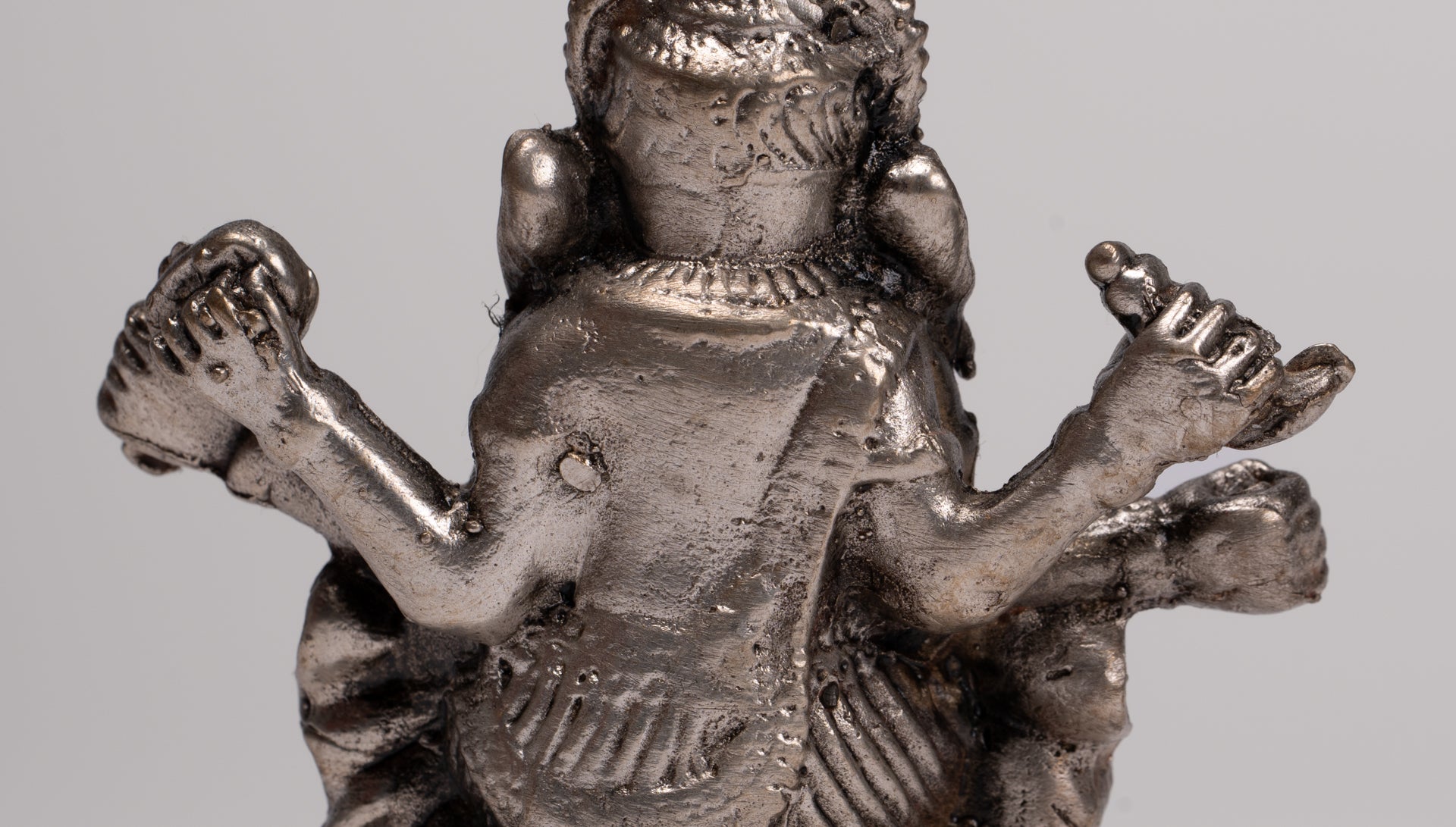 Ganesha Statue - Antique Thai Style Bronze Seated Silver Ganesha Statue - 8cm/3"