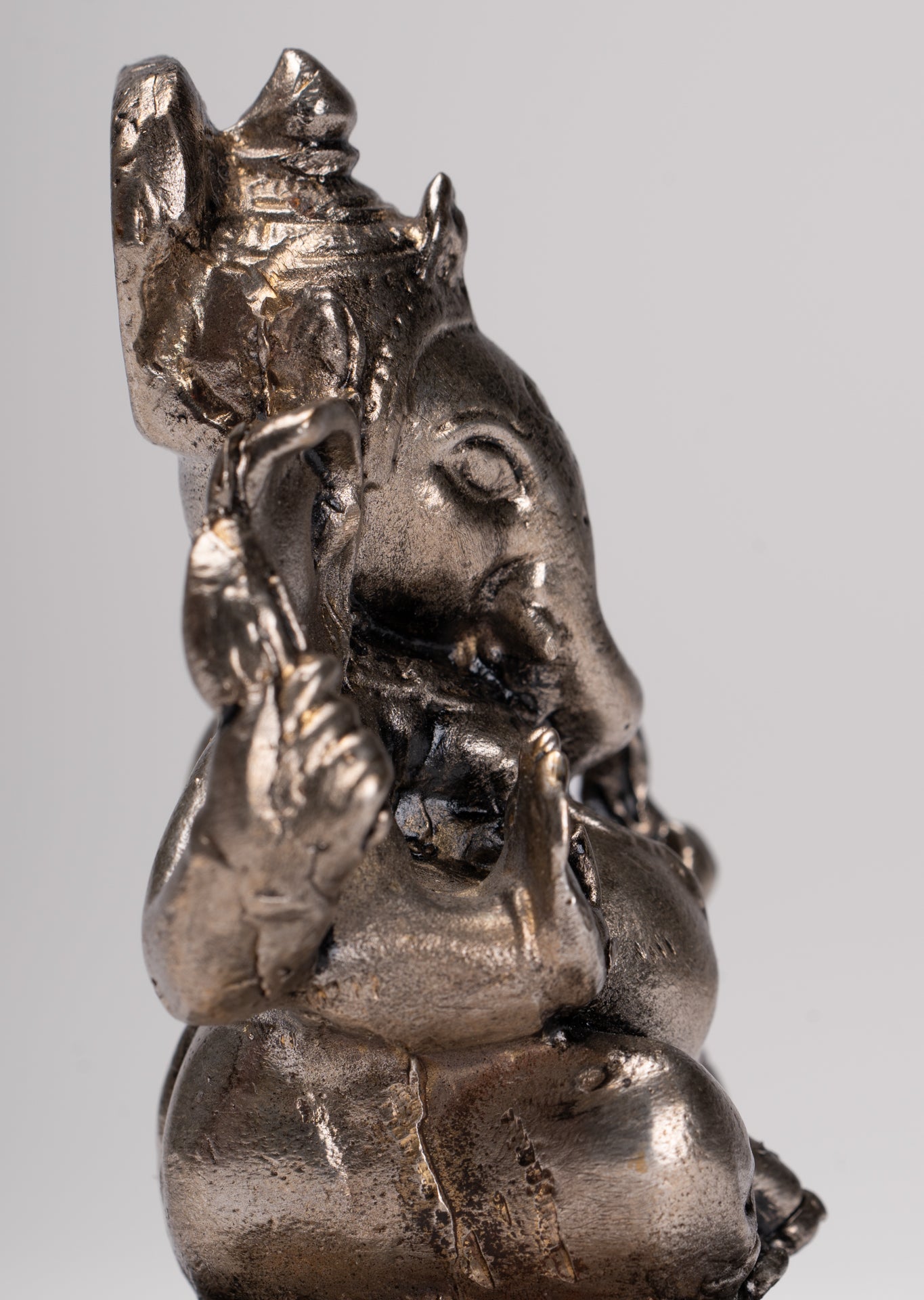 Ganesha Statue - Antique Thai Style Bronze Seated Silver Ganesha Statue - 8.5cm/3"