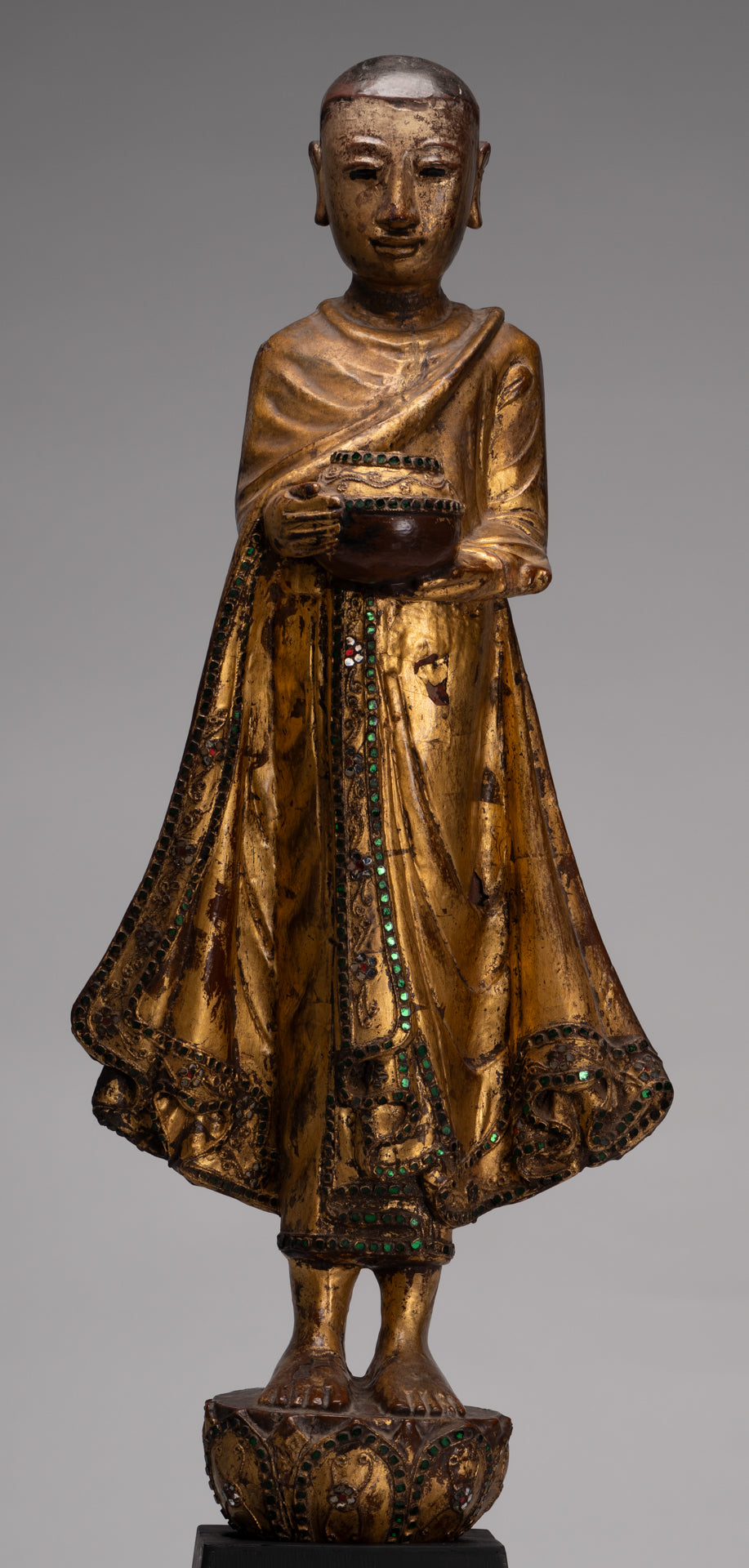 Antike birmanische Stehmandalay Mönch Statue - 90 cm/36 "