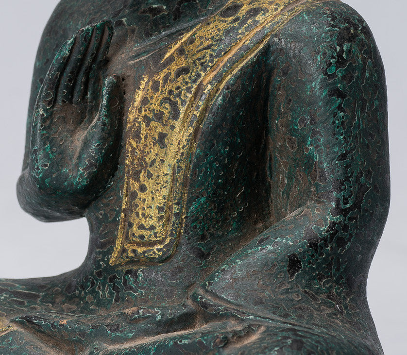 Sculpture de Bouddha – Bouddha – Statue de Bouddha assis en bois de style khmer antique, enseignement Mudra – 20 cm