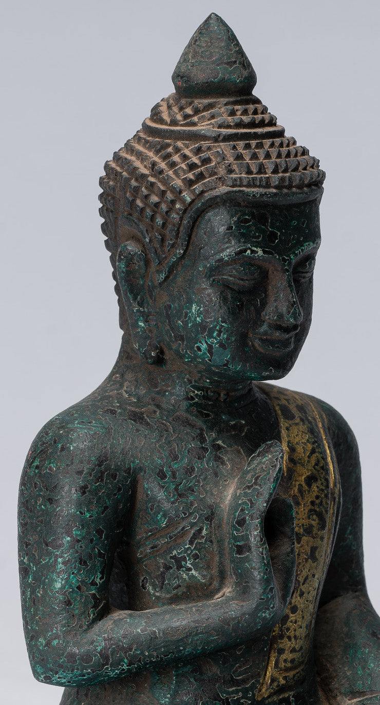 Sculpture de Bouddha – Bouddha – Statue de Bouddha assis en bois de style khmer antique, enseignement Mudra – 20 cm