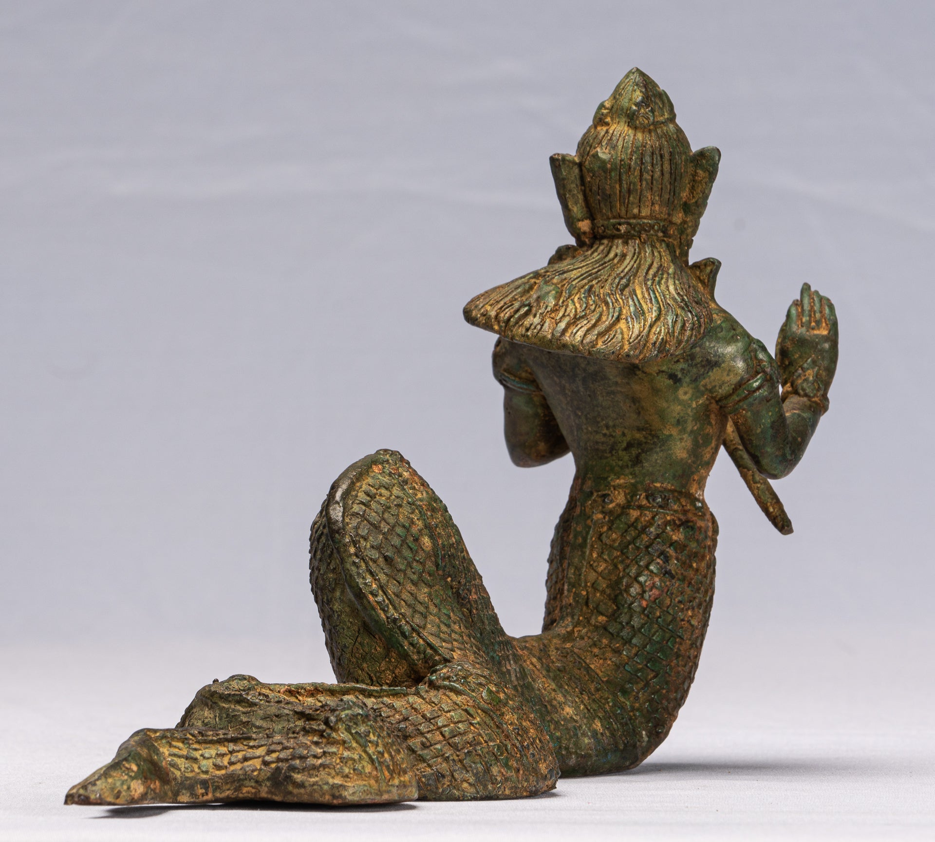Statue de divinité féminine en bronze de style thaïlandais antique avec queue de Naga - 18 cm/7"