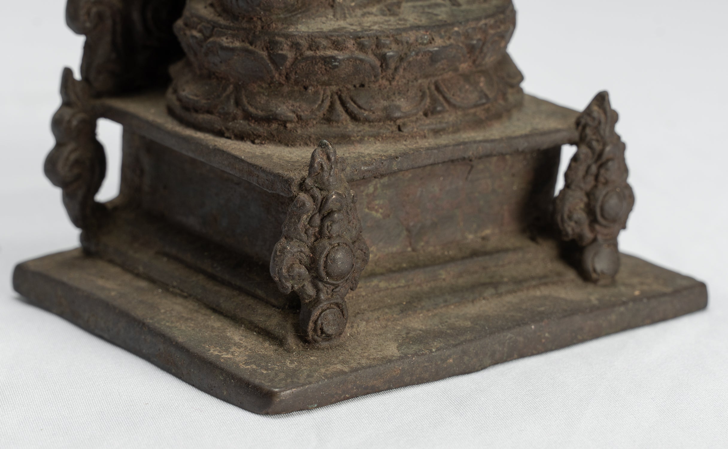 Statua Ganesha - Antique Statue Ganesha in stile giavanese in bronzo indonesiano - 18 cm/7 "