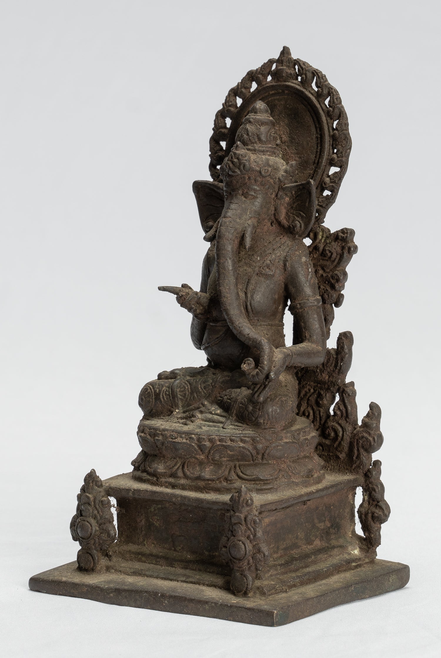Statua Ganesha - Antique Statue Ganesha in stile giavanese in bronzo indonesiano - 18 cm/7 "