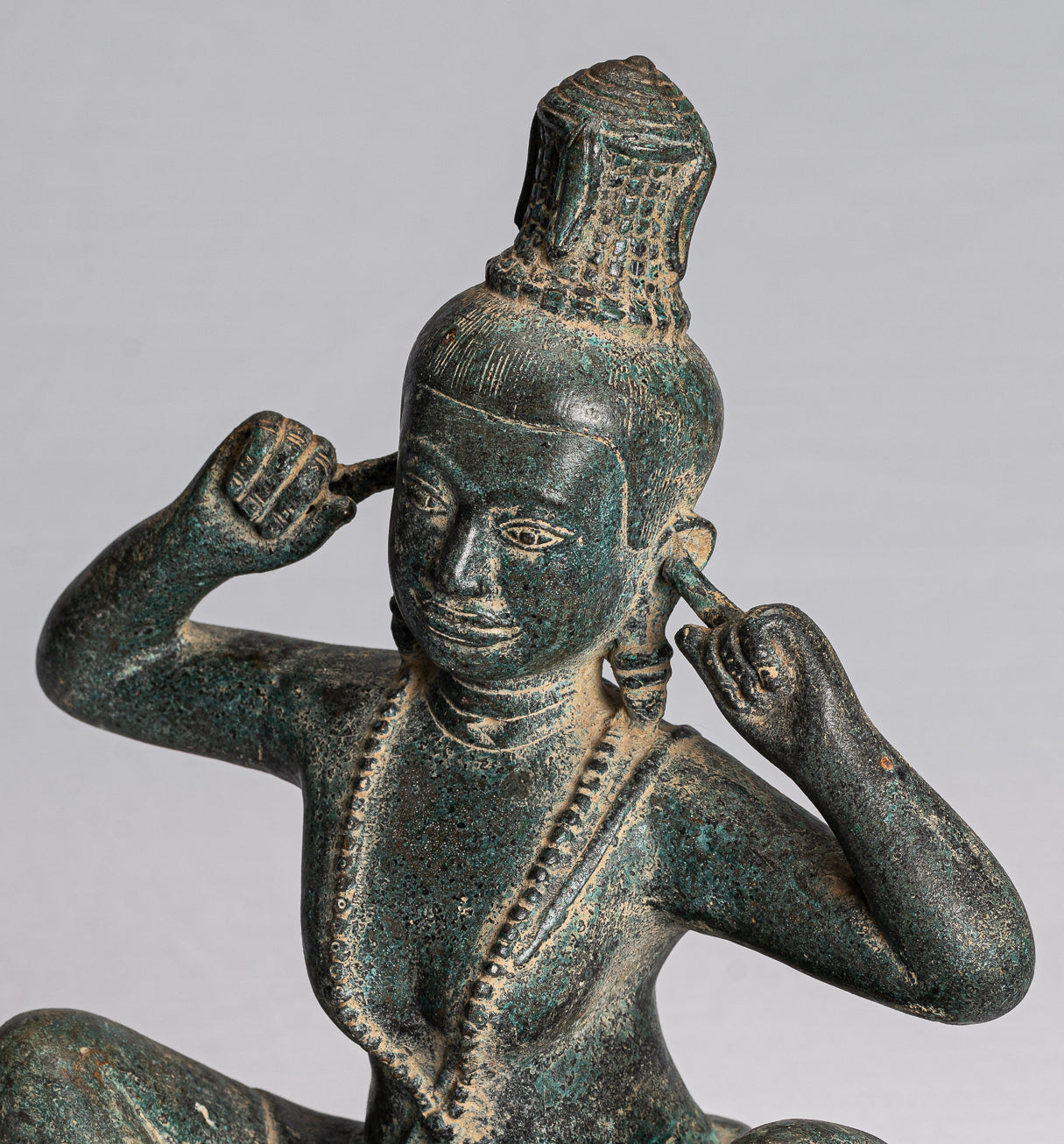 Statue Devi - Statua antica in stile Khmer "Hear No Evil" - 27cm/11 "