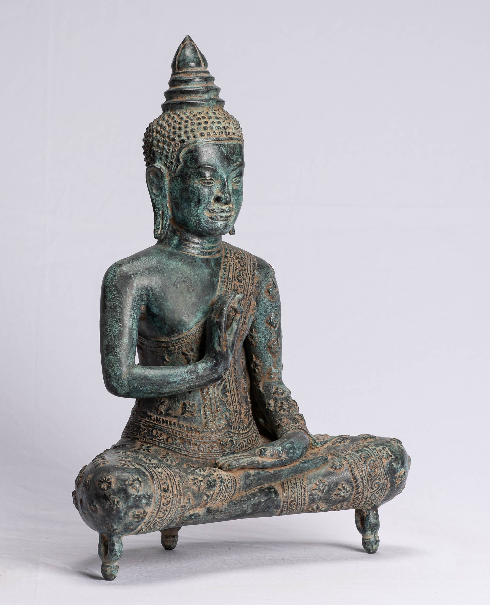 Buddha-Statue – Buddha – sitzender Bronze-Buddha-Statue im antiken Khmer-Stil, der Mudra lehrt – 45 cm