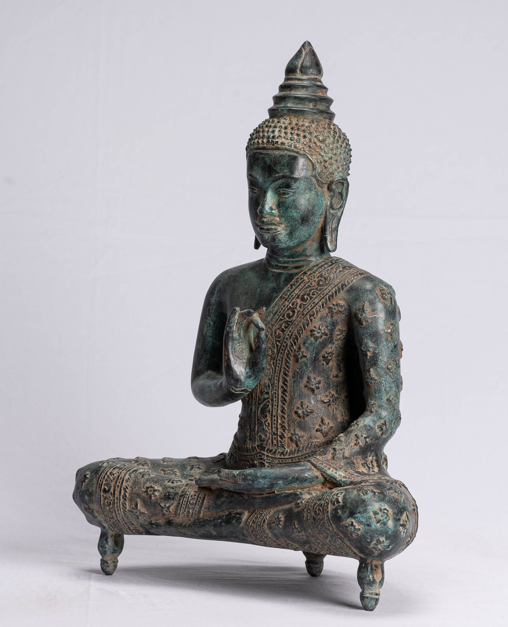 Buddha-Statue – Buddha – sitzender Bronze-Buddha-Statue im antiken Khmer-Stil, der Mudra lehrt – 45 cm