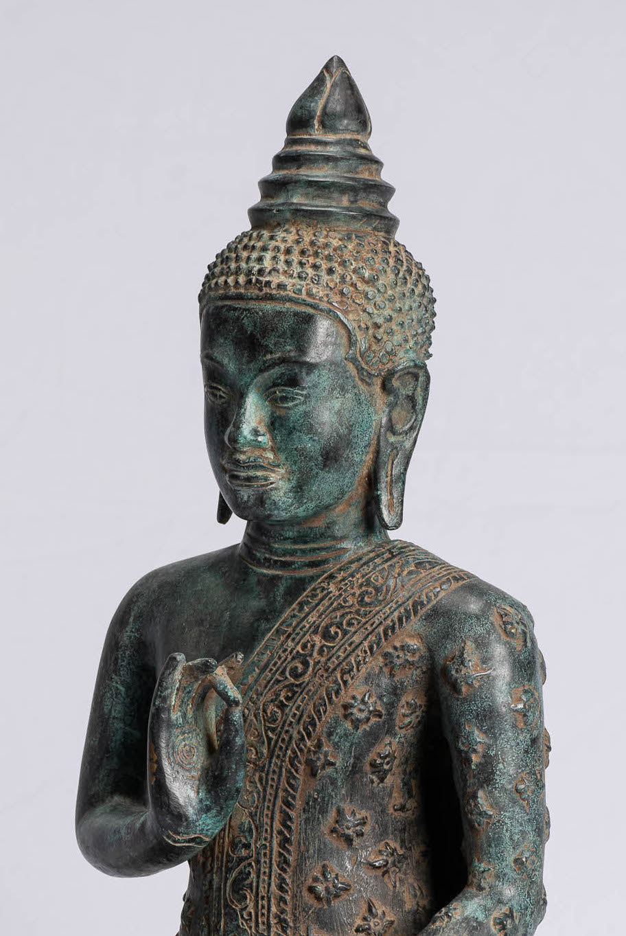 Buddha-Statue – Buddha – sitzender Bronze-Buddha-Statue im antiken Khmer-Stil, der Mudra lehrt – 45 cm