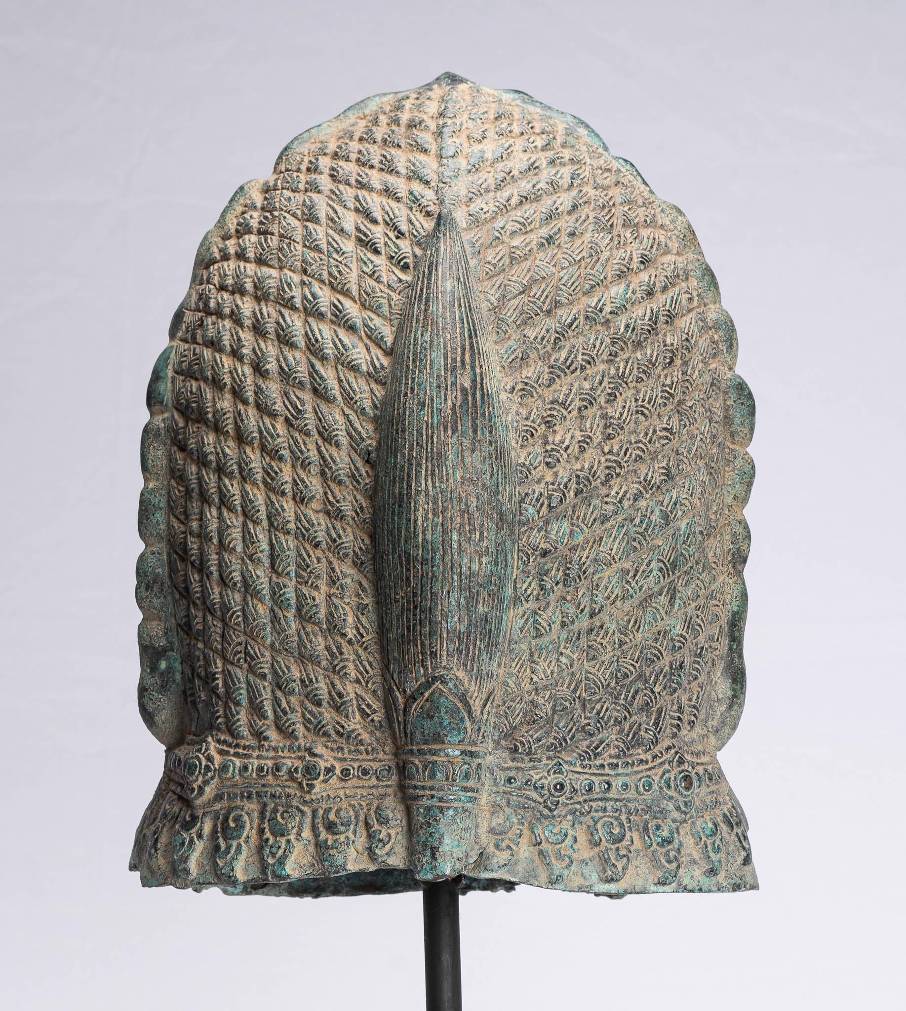 Antiguo Jefe de Templo Montado de Bronce Montado de estilo jemer - 52 cm/21 "