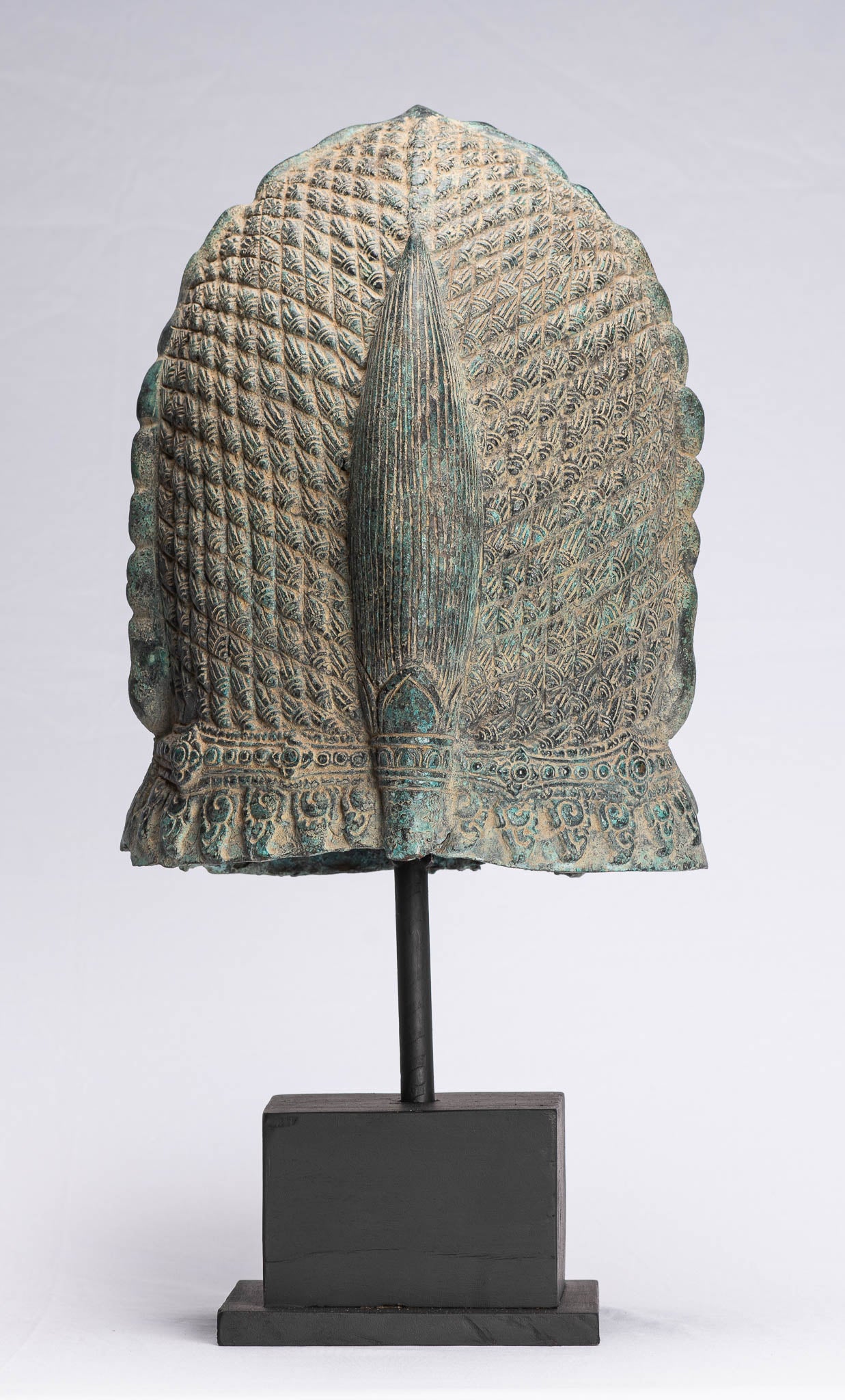 Antiguo Jefe de Templo Montado de Bronce Montado de estilo jemer - 52 cm/21 "