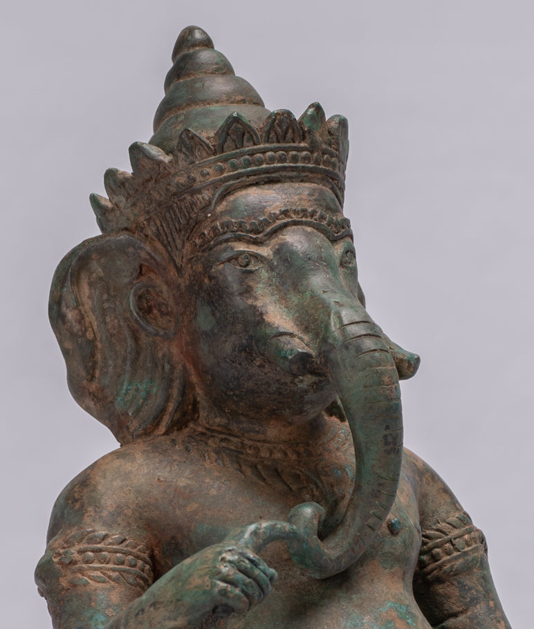 Statue de Ganesha – Statue de Ganesh agenouillée en bronze de style thaïlandais antique – 25 cm.