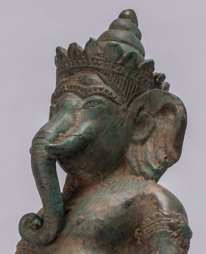 Statue de Ganesha – Statue de Ganesh agenouillée en bronze de style thaïlandais antique – 25 cm.