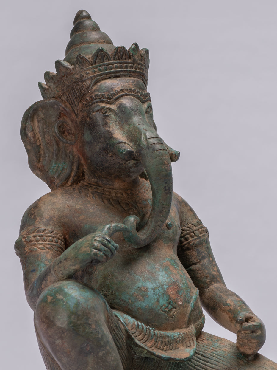 Statue de Ganesha – Statue de Ganesh agenouillée en bronze de style thaïlandais antique – 25 cm.