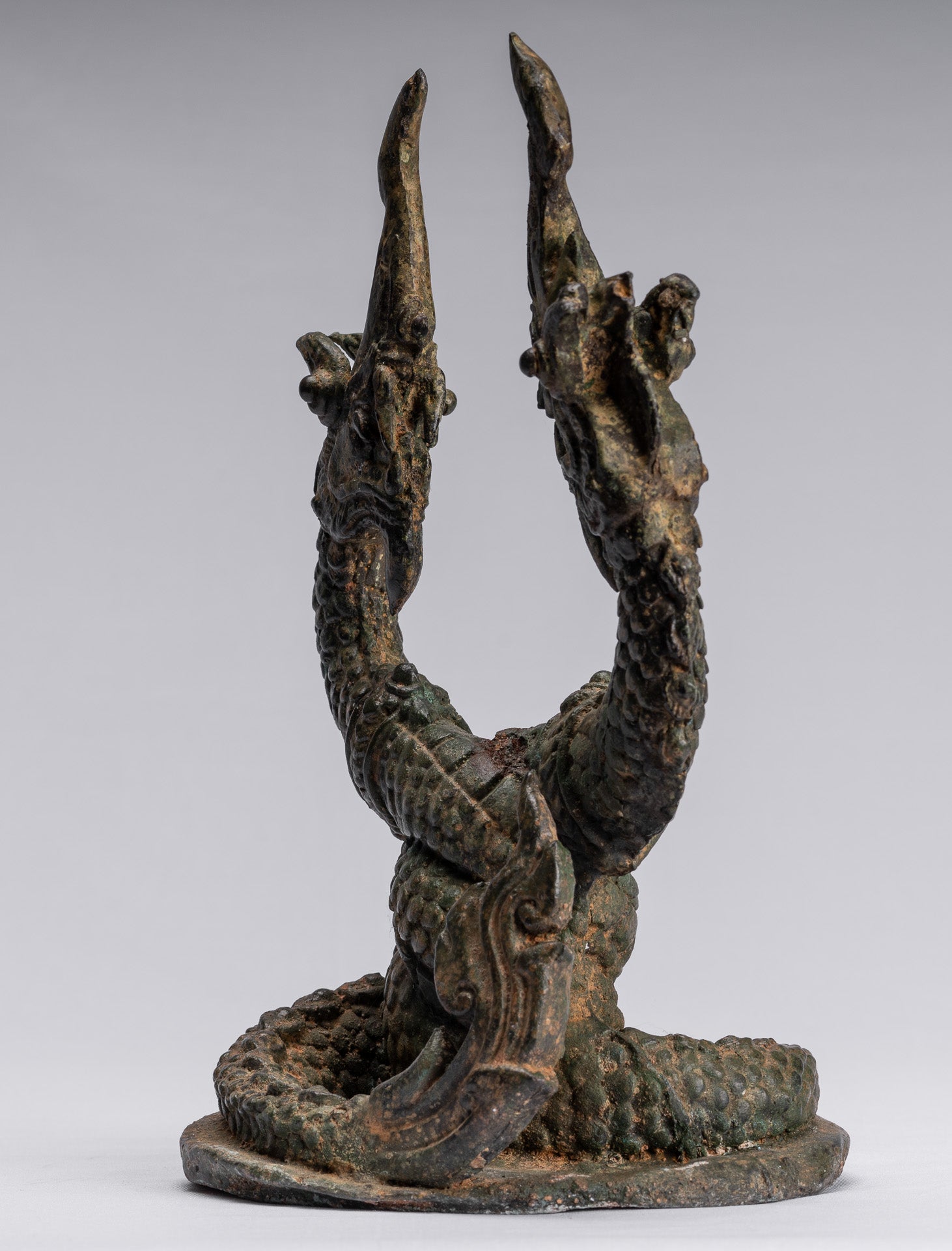 Bronzo di bronzo tailandese antico a due teste protettiva Naga, serpente o statua a serpente - 30 cm/12 "