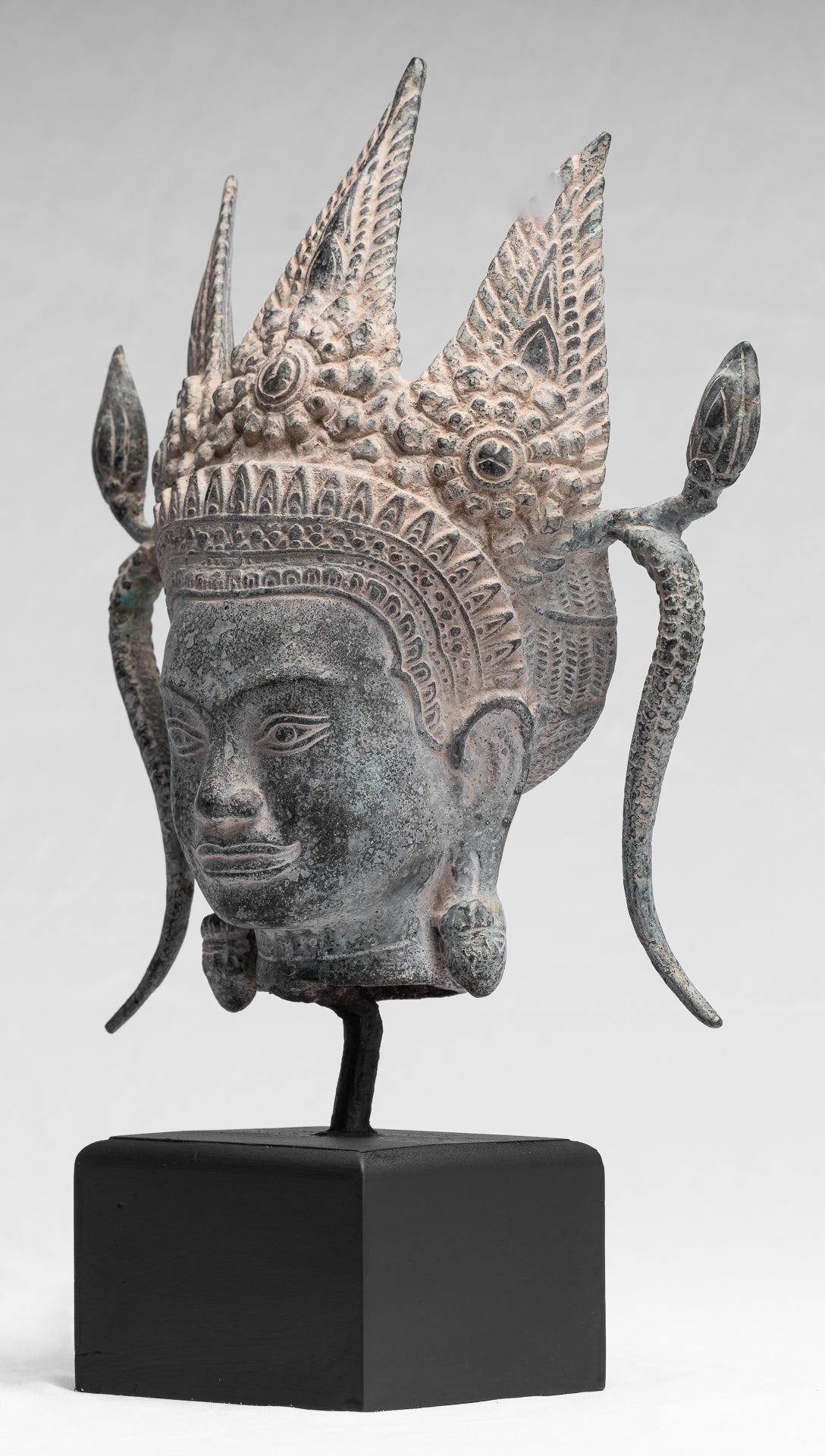 Apsara - Antique Khmer Style Bronze Angkor Wat Apsara o Angel Statue - 39cm/16 "