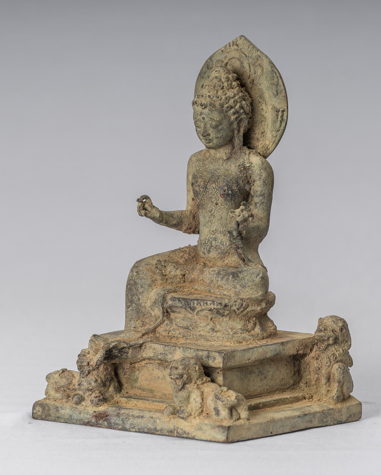 Estatua de Buda - Estilo indonesio antiguo de bronce sentado Javanese Buda - 18 cm/7 "