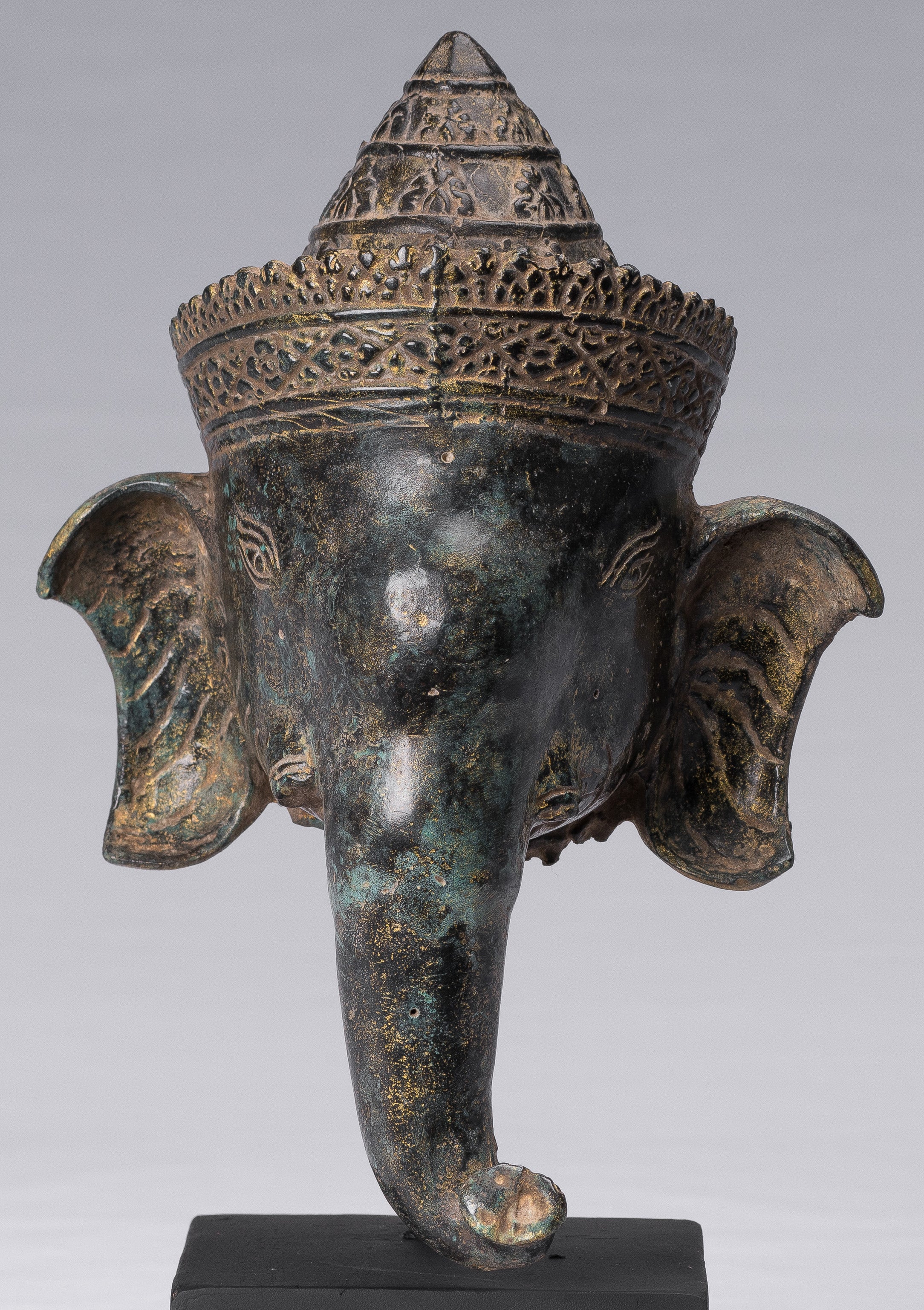 Éléphant – Statue d'éléphant de style Bayon en bronze monté de style khmer antique – 29 cm de haut