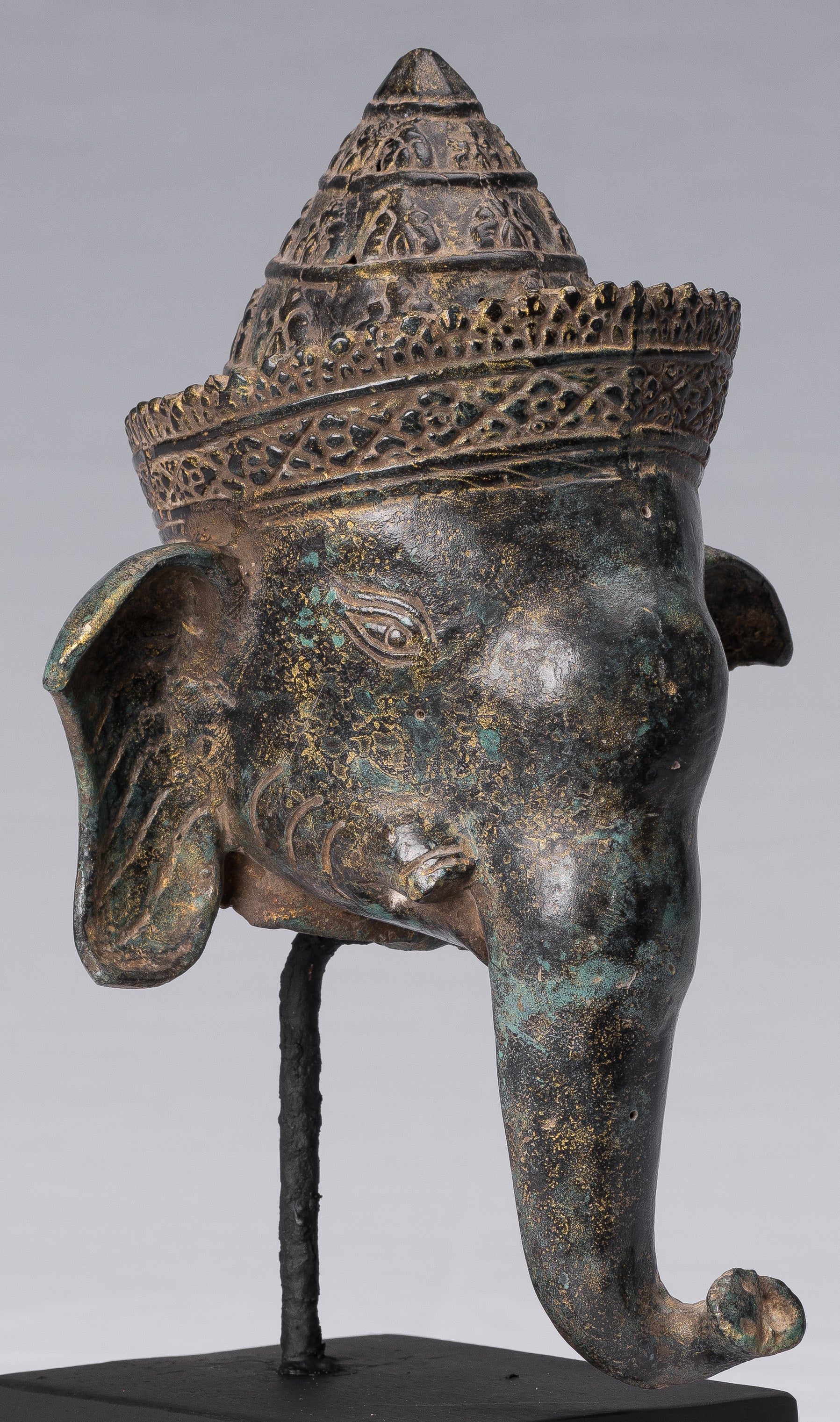 Éléphant – Statue d'éléphant de style Bayon en bronze monté de style khmer antique – 29 cm de haut