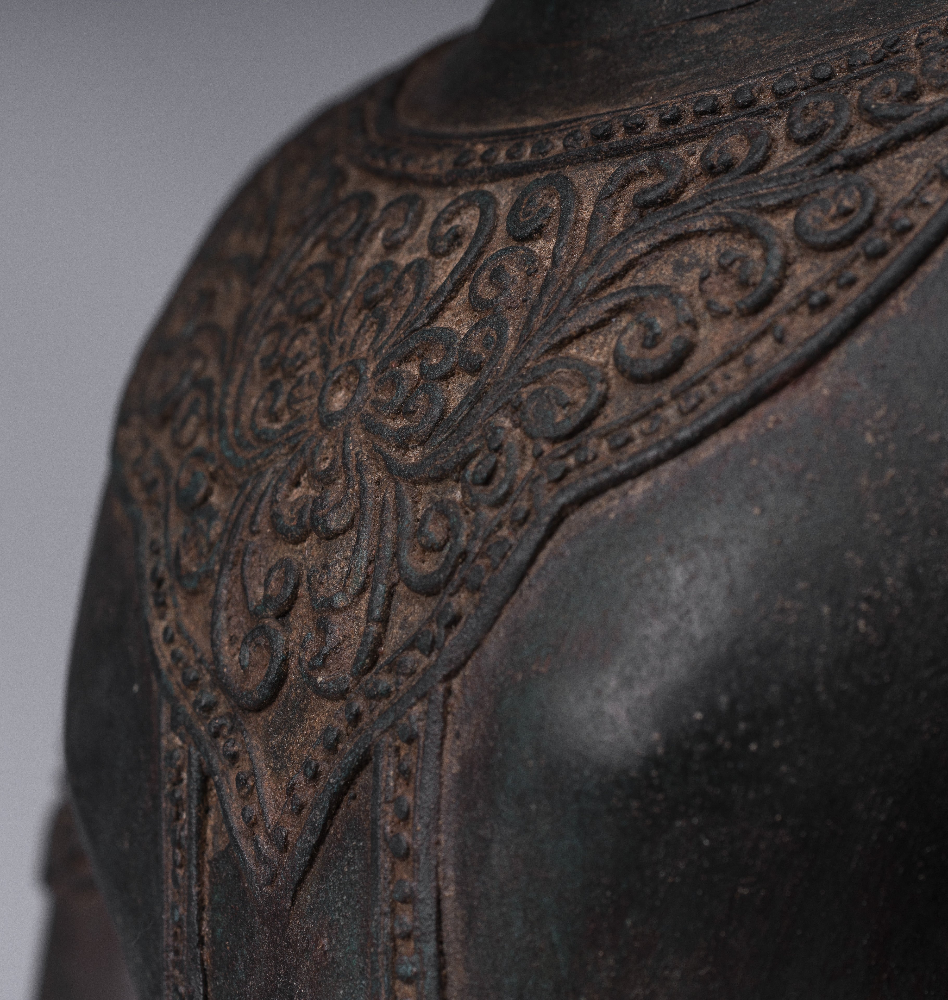 Statue de Bouddha - Statue de Bouddha des Lumières assise d'Ayutthaya de style thaïlandais antique - 66 cm/26"