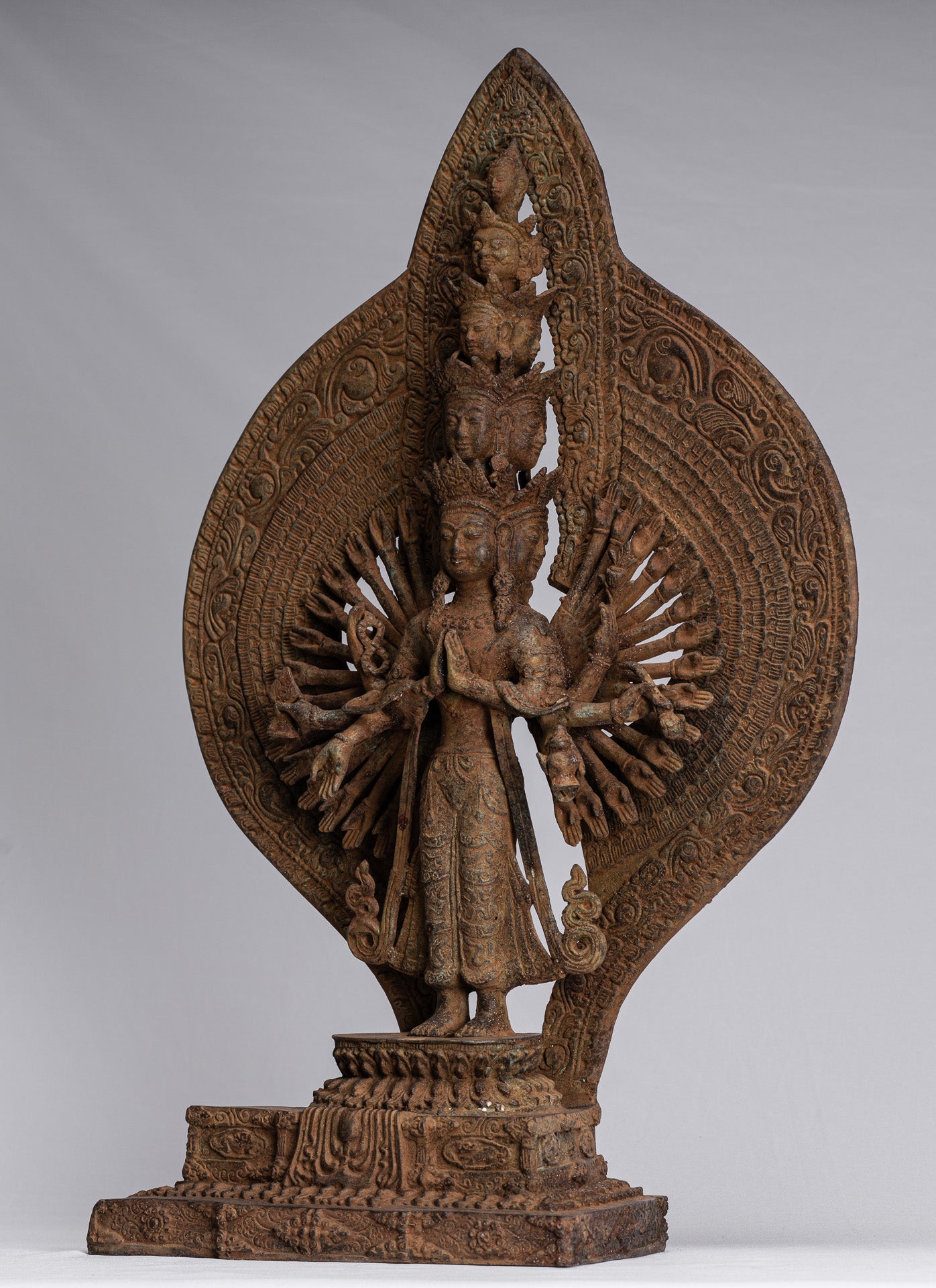 Bodhisattva Statue-Antike Indonesische Stil Javanese 1000 Arm Avaloketishvara Bodhisattva Statue-61cm/24 "