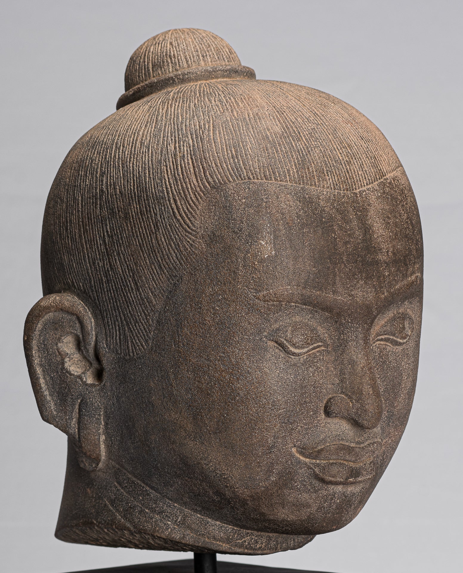 Estatua de Jayavarman - Estatua de cabeza de Jayavarman VII de estilo Jayavarman VII - 38 cm/15 "