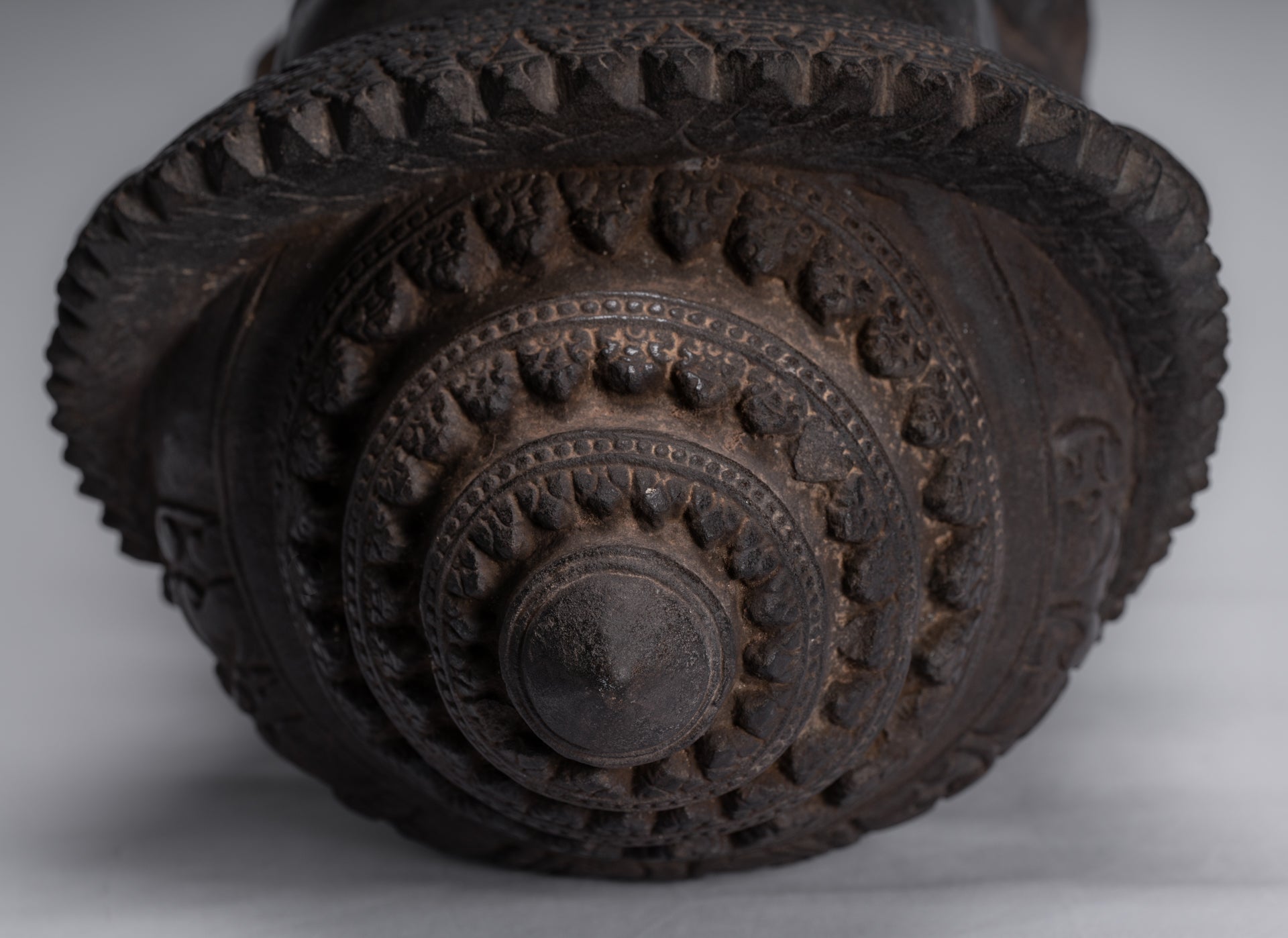 Garuda Statue - Antique Banteay Srei Style Stone Khmer Garuda Vishnu Statue - 46cm/18"