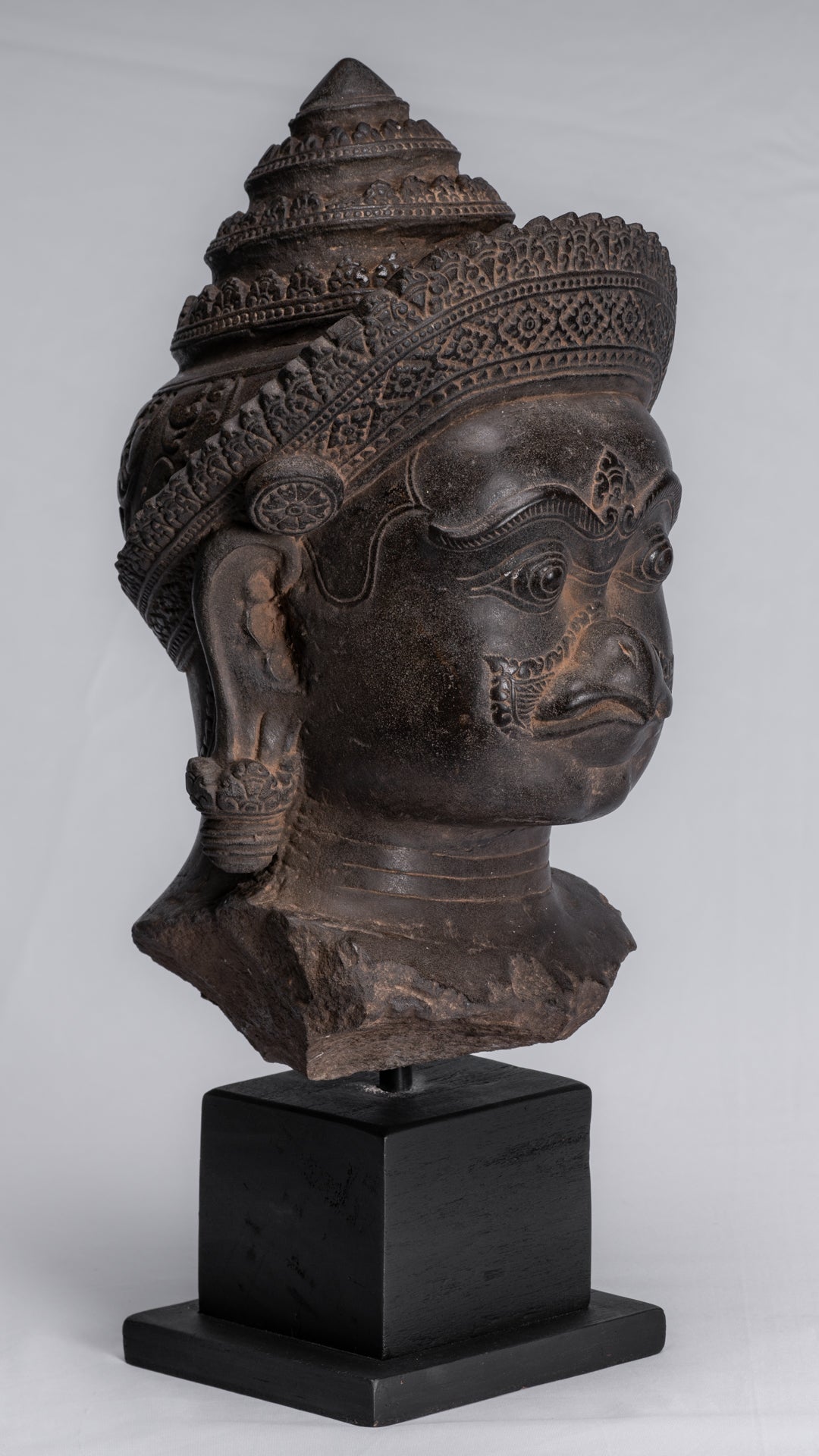 Garuda Statue - Antique Banteay Srei Style Stone Khmer Garuda Vishnu Statue - 46cm/18"