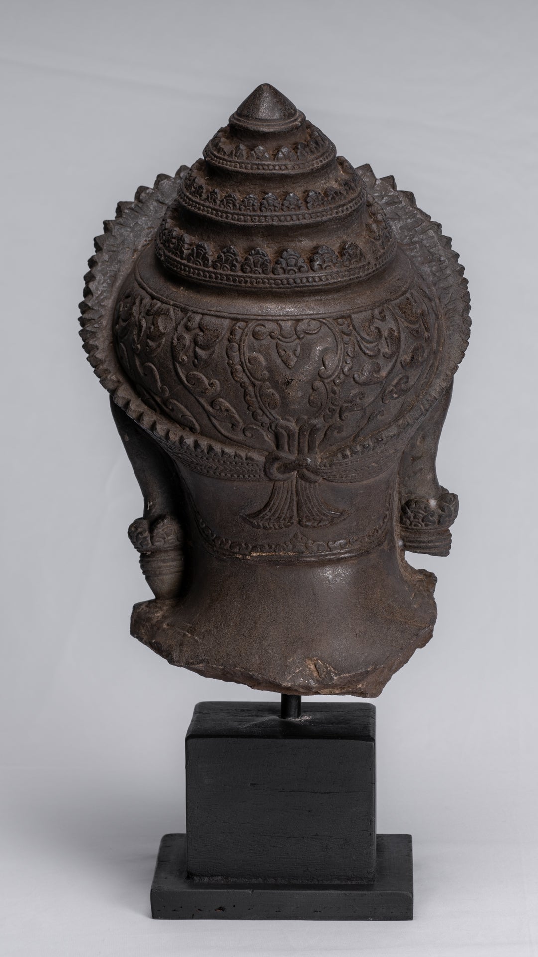 Garuda Statue - Antique Banteay Srei Style Stone Khmer Garuda Vishnu Statue - 46cm/18"