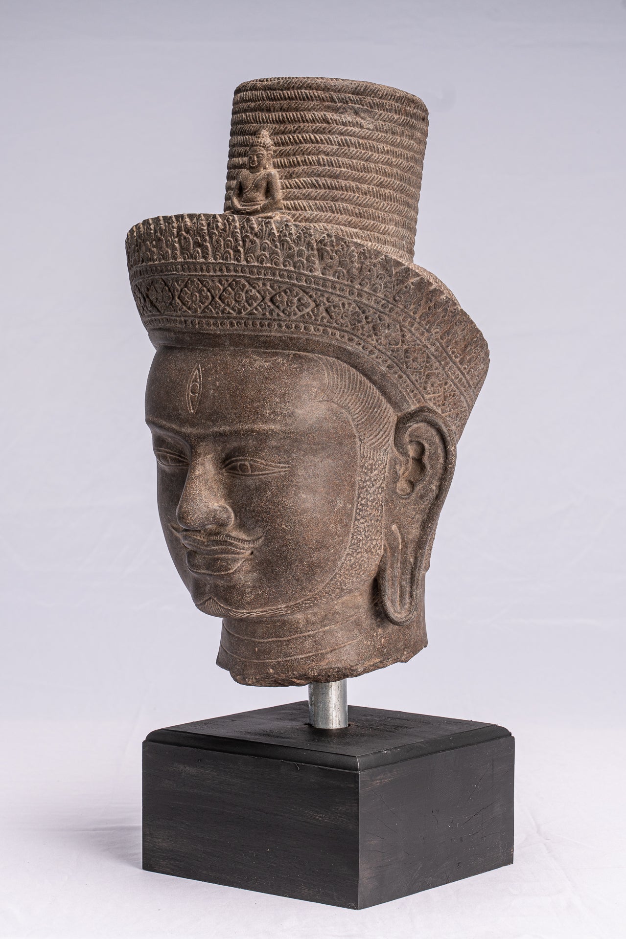 Estatua de Bodhisattva Avalokitesvara de estilo antiguo Koh Ker - 54cm/22 "