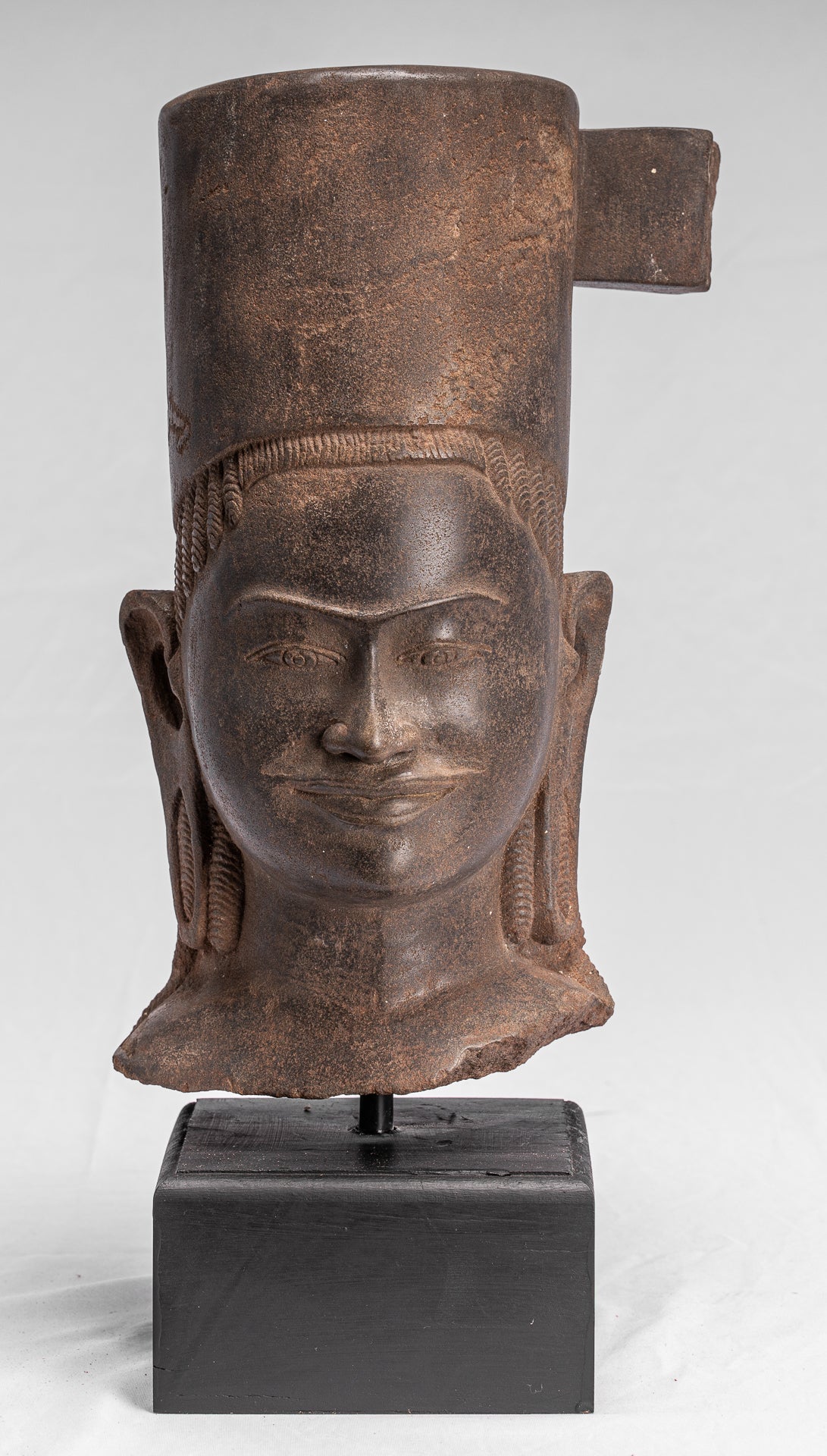 Antiguo Phnom da Style Khmer Vishnu Head - Protector & Preserver - 43cm/33 "