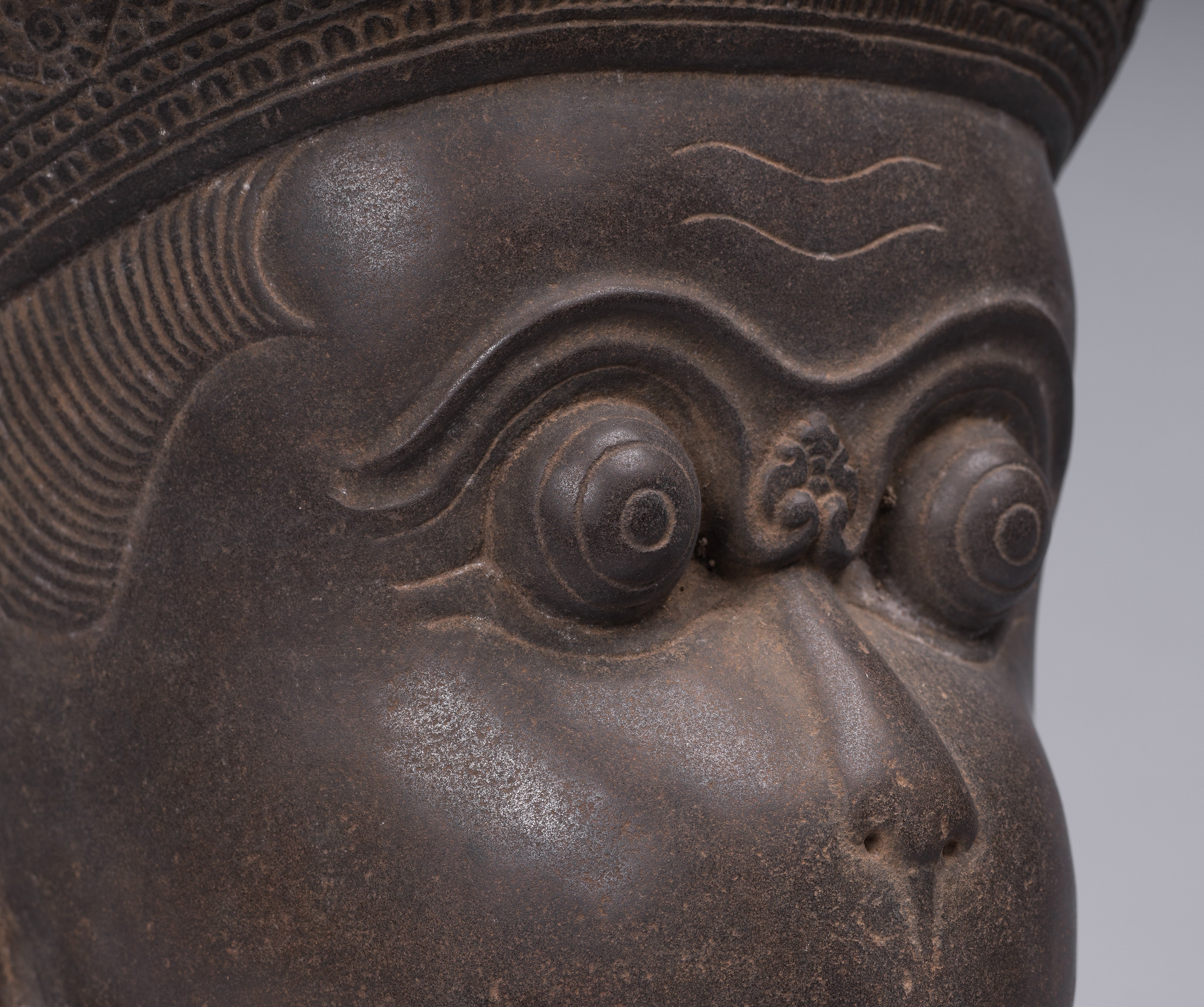 Antique JMER Style Stone Banteay Srei Hindu Dios Hanuman Estatua - 55 cm/22 "de alto