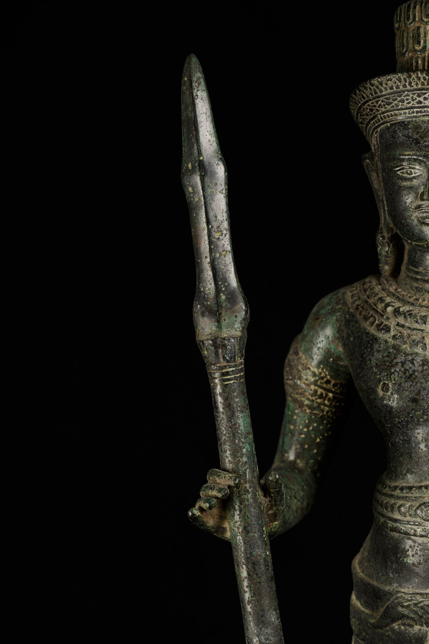 Antique Khmer Style Bronze Standing Angkor Wat Style Shiva con Spear -93cm/37 "