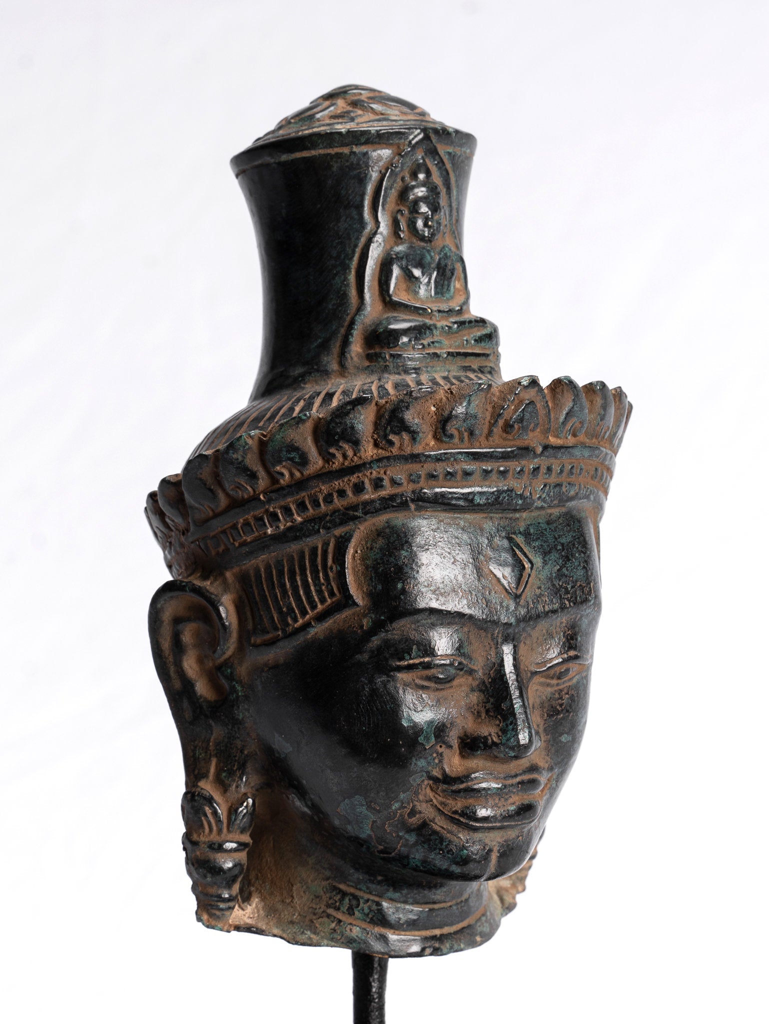 Statue Lokeshvara - Antique Khmer in stile Bronzo Bayon Montata in stile Lokeshvara - 22 cm/9 "