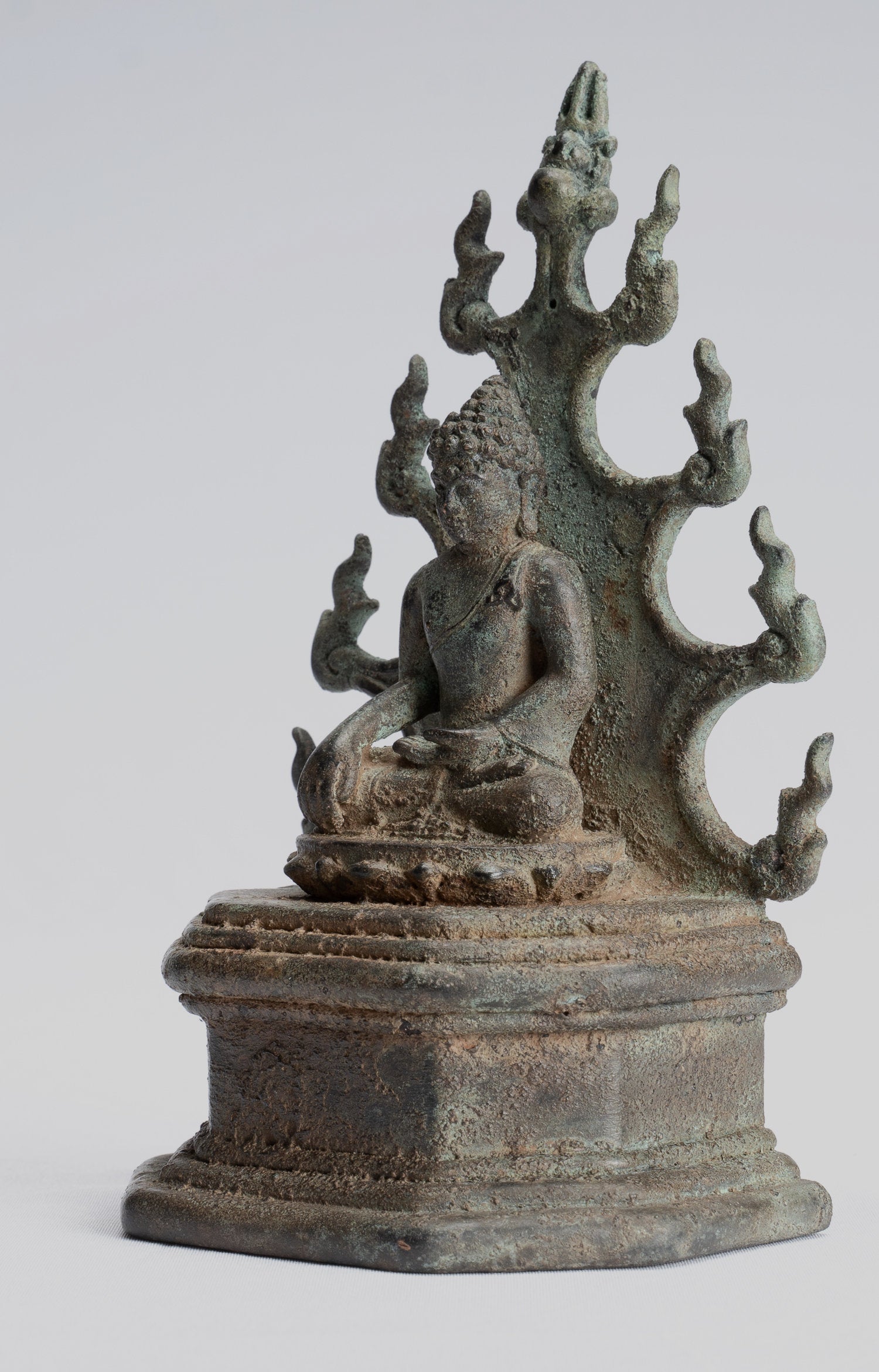 Statue di Buddha - Antique Statue Buddha, in bronzo giavanese, 14,5 cm/6 "