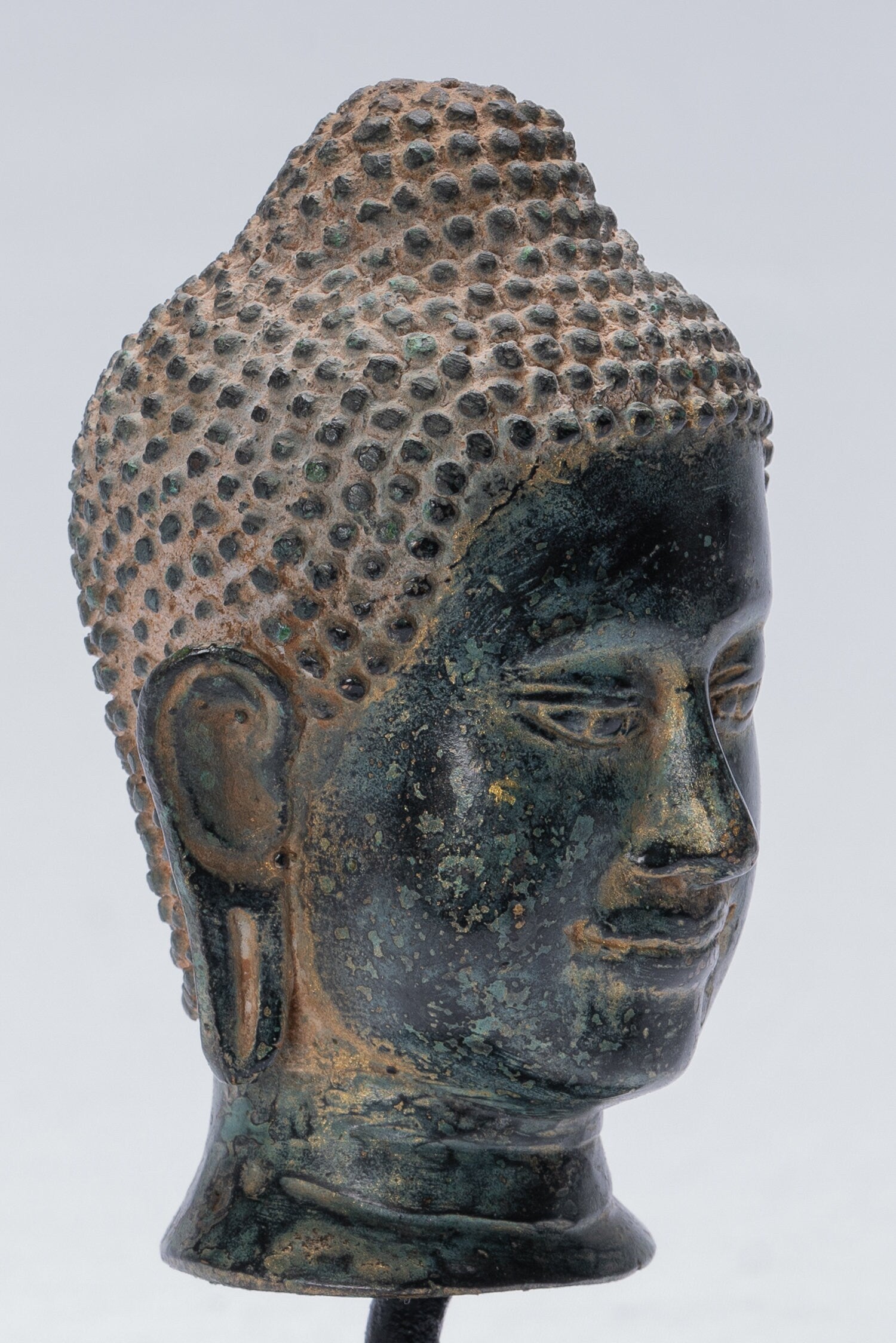 Estatua de Buda - Estatua de la cabeza de bronce montado en el estilo de estilo tailandés antiguo - 15.5 cm/6 "