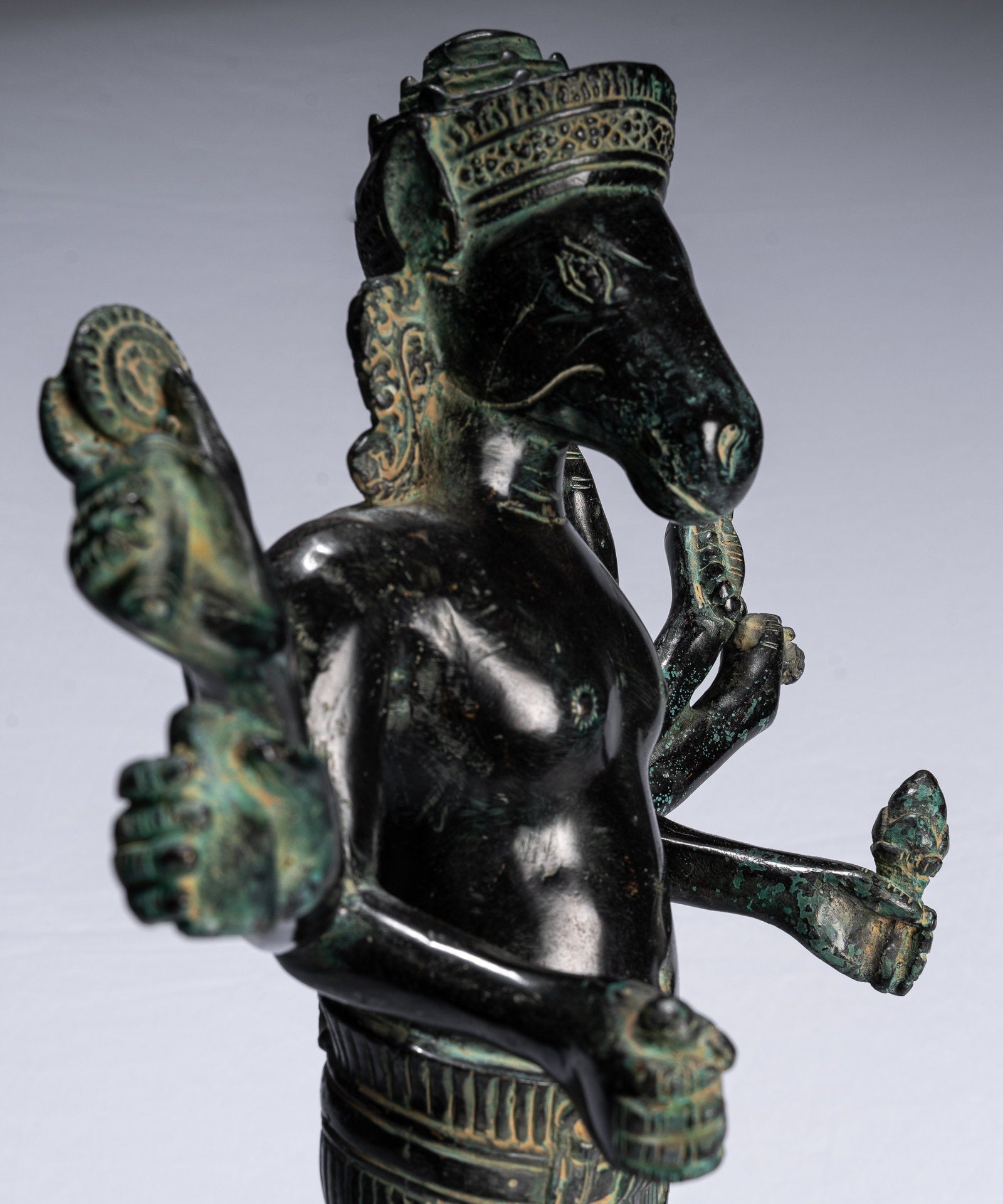 Kalkin-Statue – antikes Khmer-Stil montiertes Bronze-Hayagriva-Kalkin-Pferd von Vishnu – 50 cm/20 Zoll