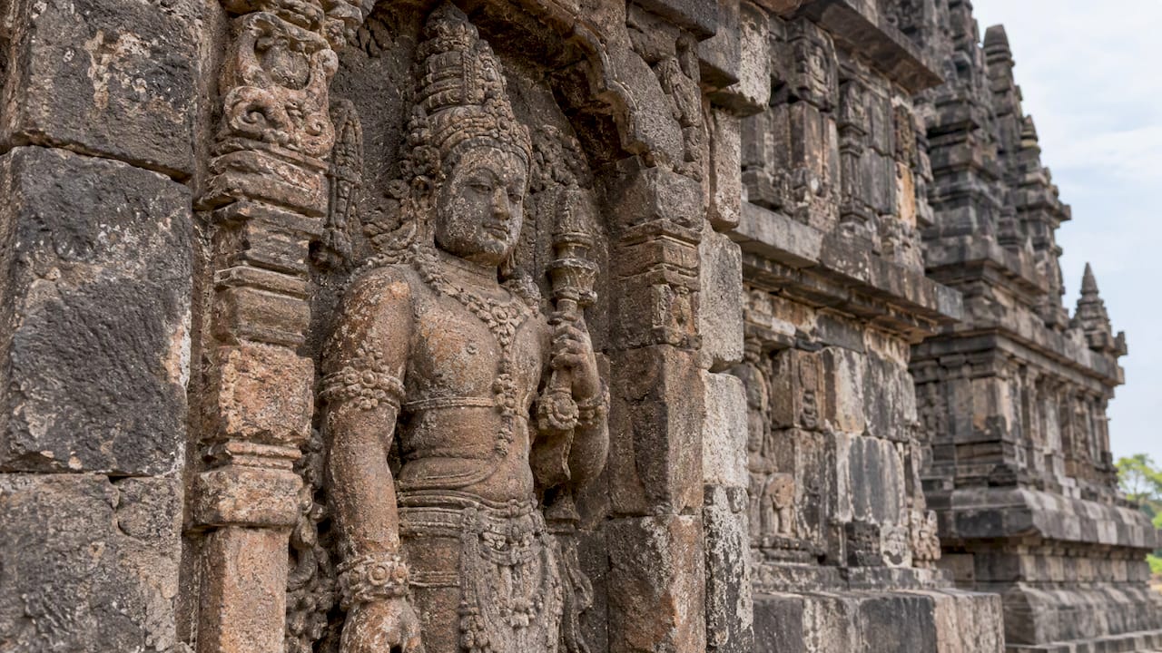 Spot Javanese Hindu Styles in Photos, Museums, and Temples