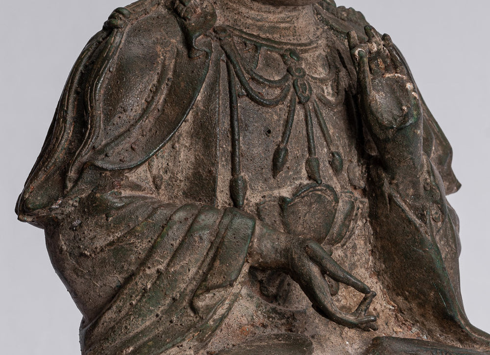 Antike sitzende Dharmachakra-Buddha-Statue im chinesischen Stil – 30 cm.